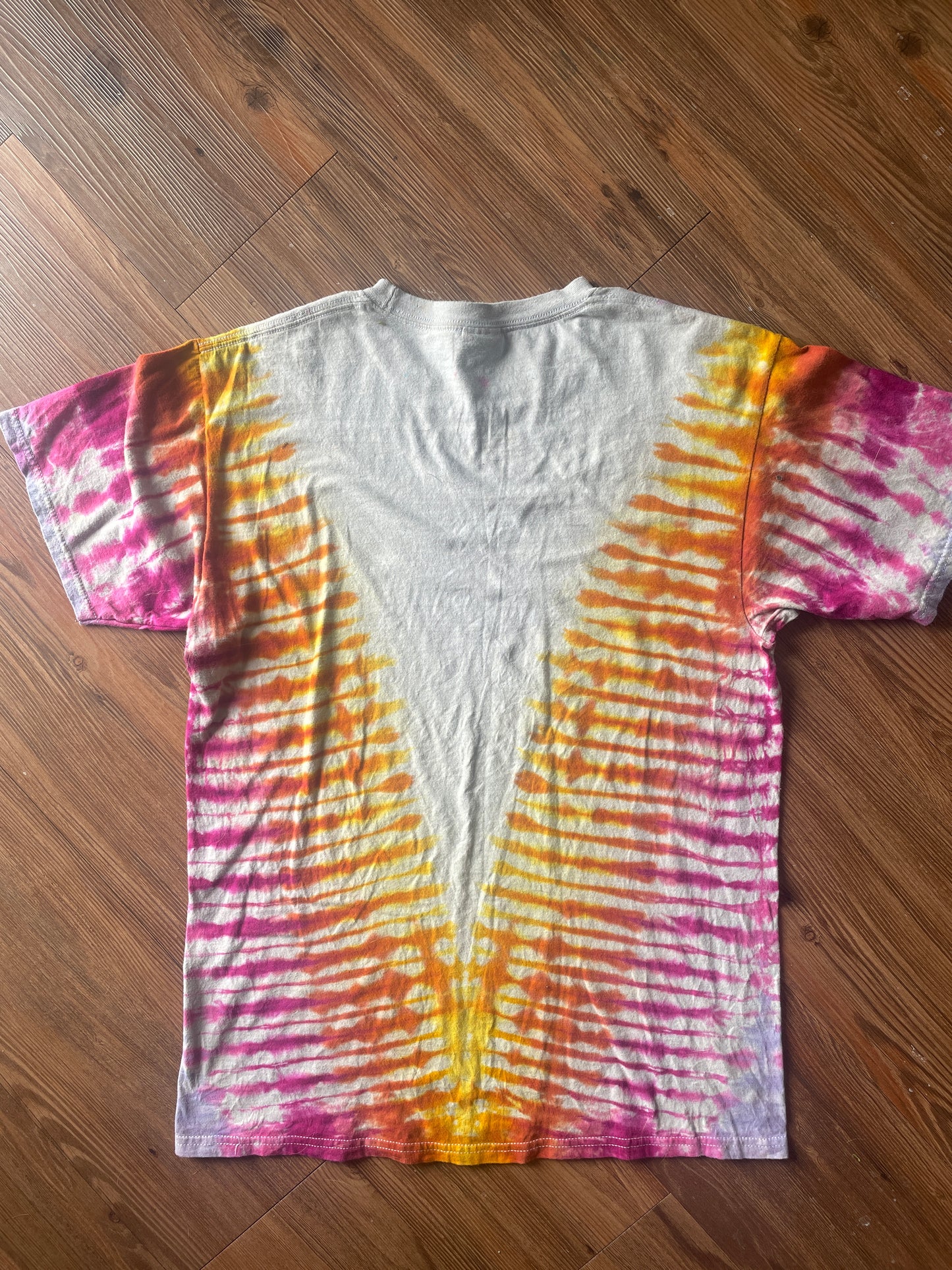 Medium Men’s VOTE Handmade Tie Dye T-Shirt | Warm Tones Earth Tones V-Pleated Tie Dye Short Sleeve