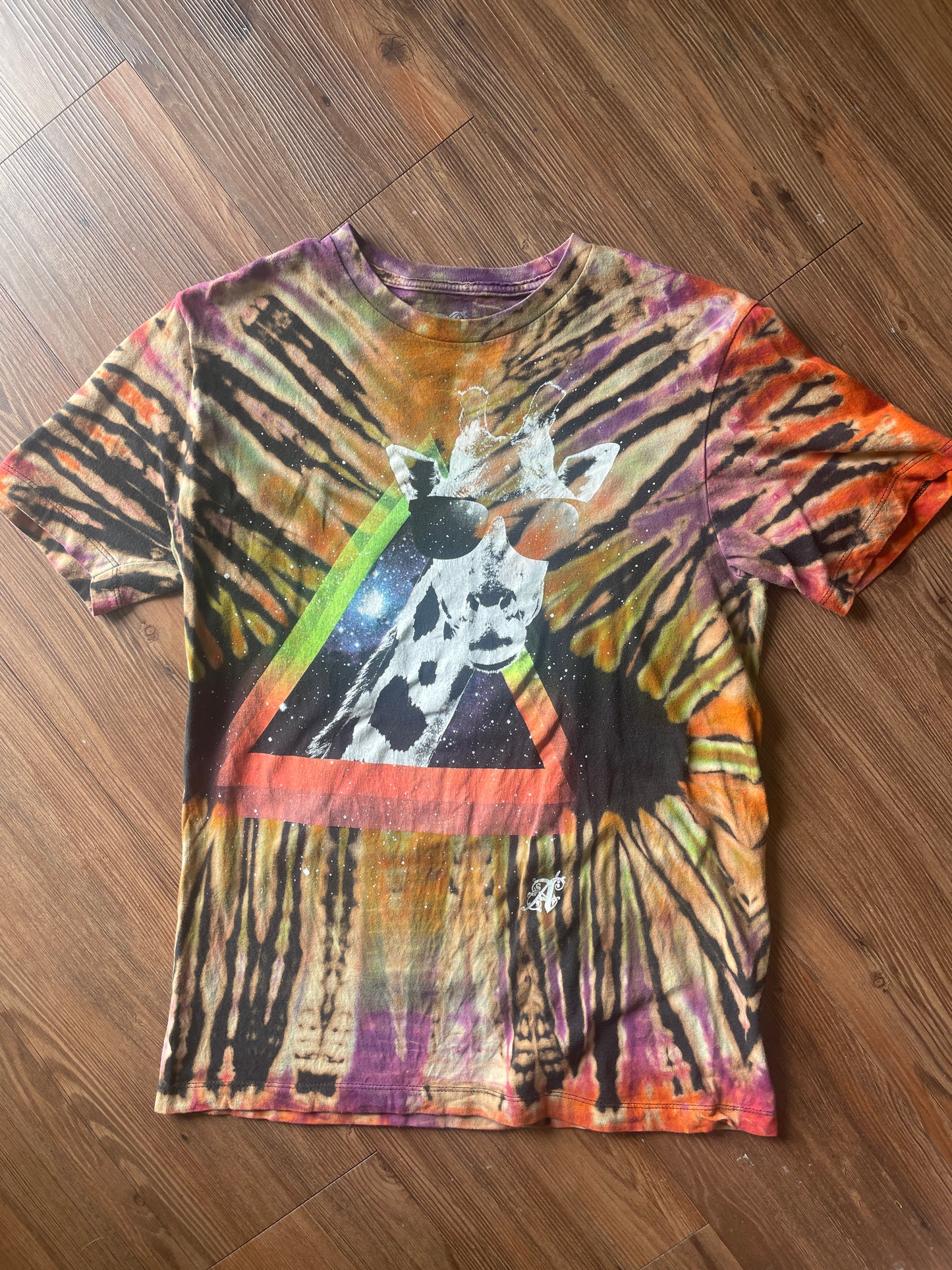 Medium Men’s Groovy Galactic Giraffe Handmade Tie Dye T-Shirt | Pastel Tones Triangle Pleated Reverse Tie Dye Short Sleeve