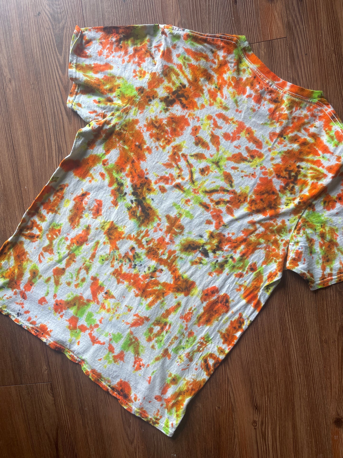 Medium Men’s MTV Retro Vibes Handmade Tie Dye T-Shirt | Music Television 90s Orange and Green Tie Dye Short Sleeve
