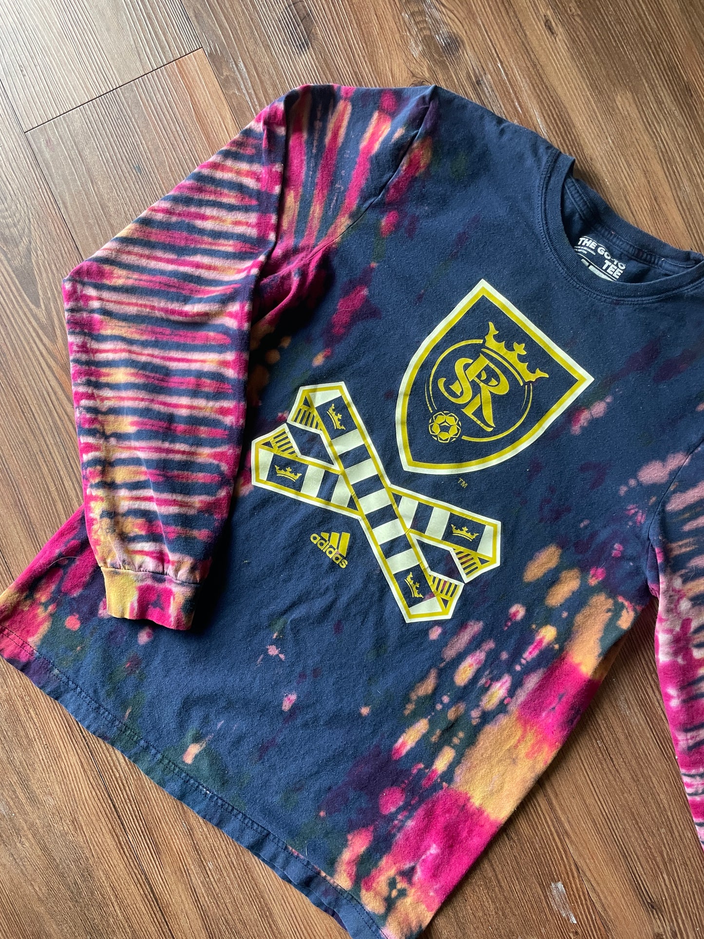 MEDIUM Men’s adidas Real Salt Lake Handmade Tie Dye T-Shirt | Navy Blue, Red, and Purple Long Sleeve Tee