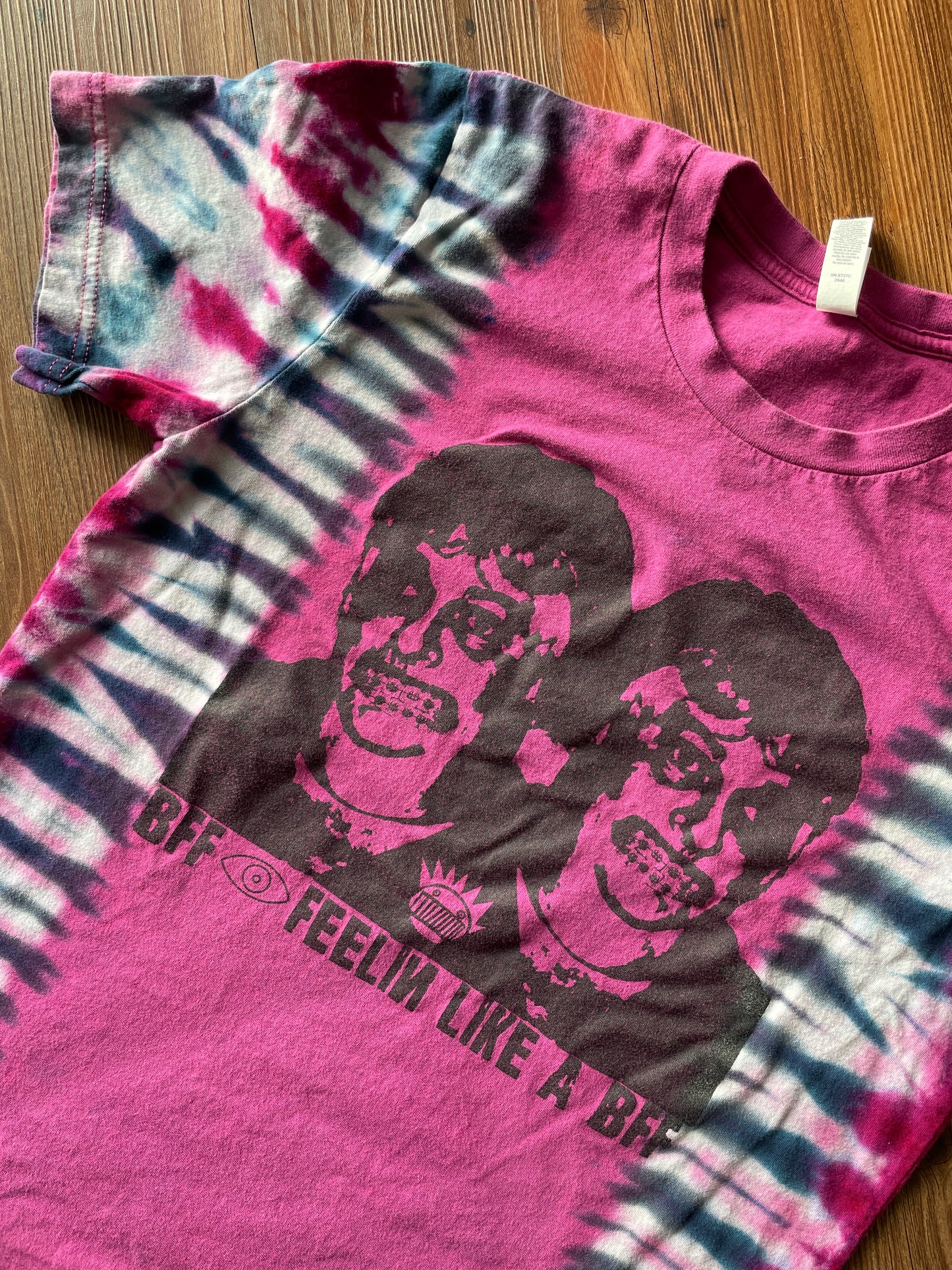 Medium Men’s WEEN Handmade Reverse Tie Dye T-Shirt | Pink and Black Pleated Tie Dye Short Sleeve