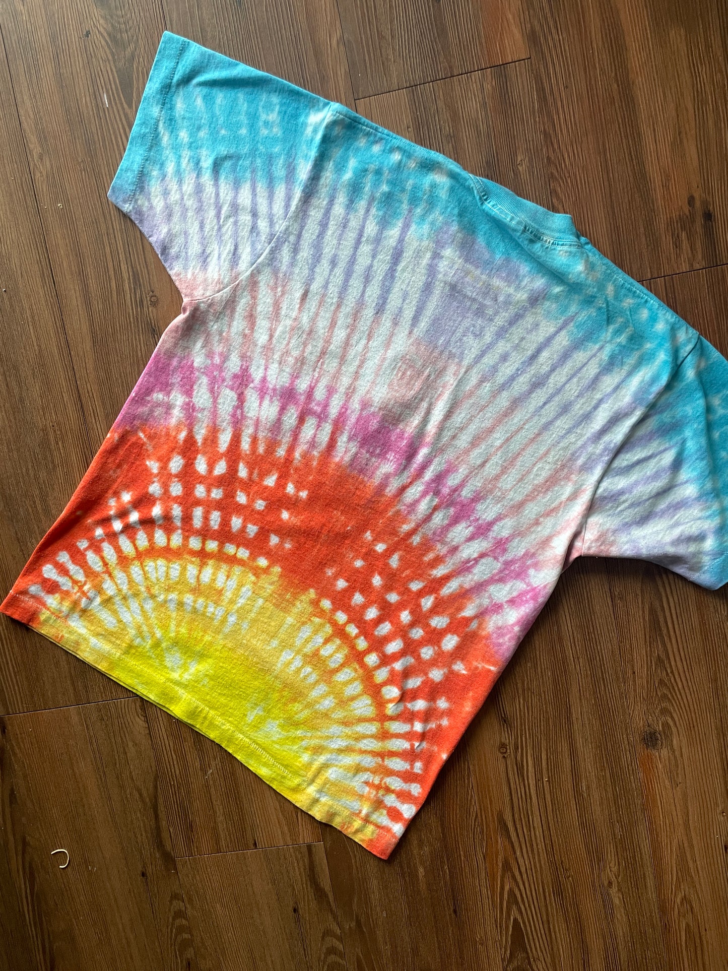 LARGE Vintage 1990 USSSA Dixie Classic Handmade Tie Dye T-Shirt | One-Of-a-Kind Sunrise Pleated Saint George, Utah Short Sleeve