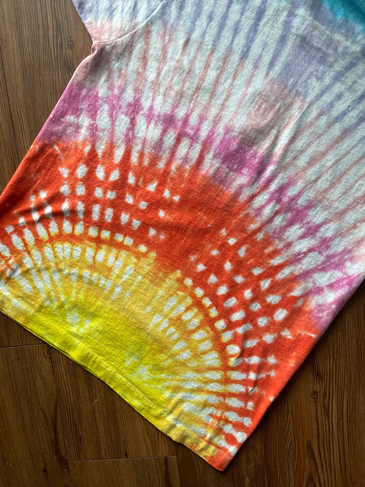 LARGE Vintage 1990 USSSA Dixie Classic Handmade Tie Dye T-Shirt | One-Of-a-Kind Sunrise Pleated Saint George, Utah Short Sleeve