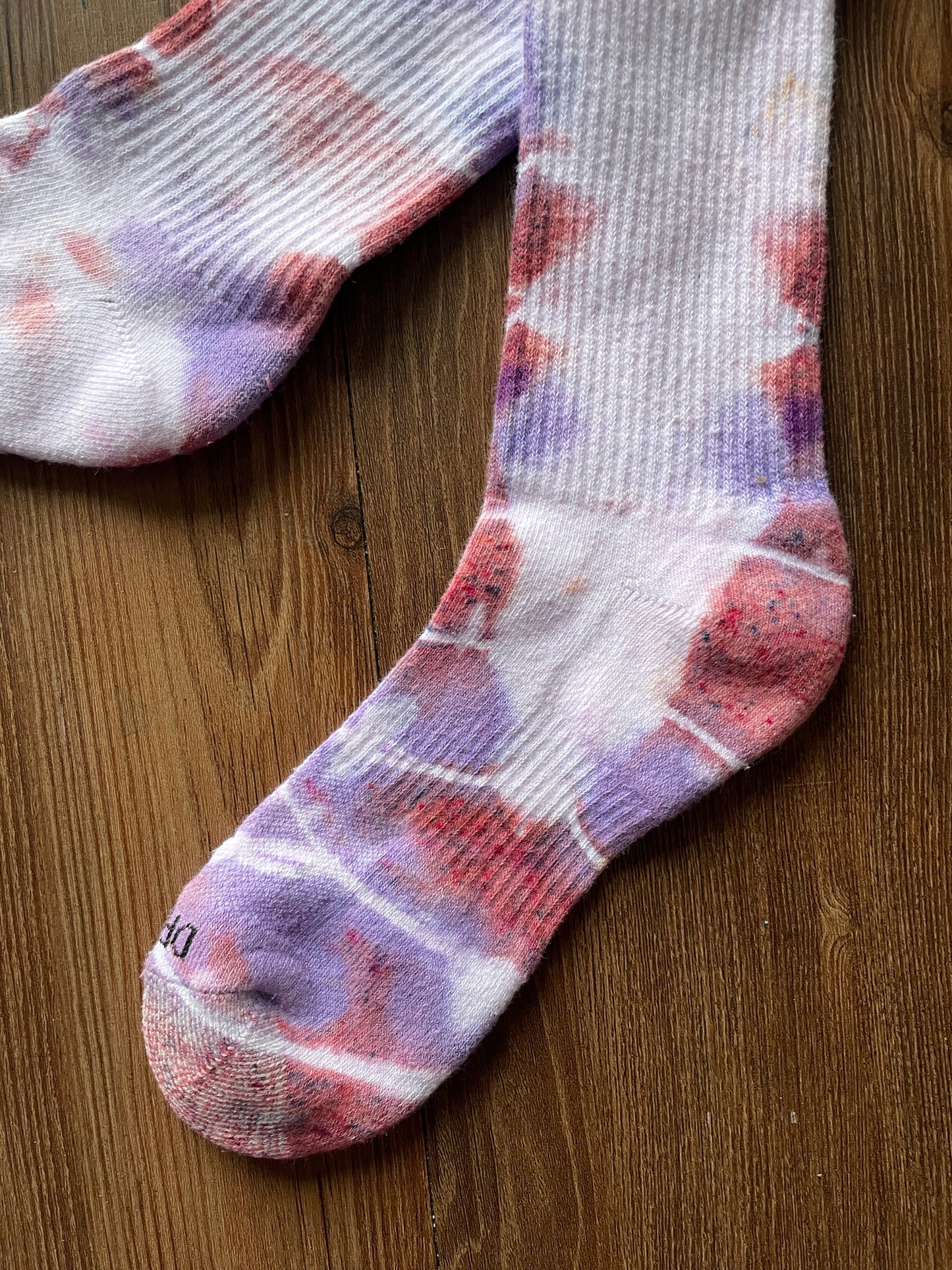 Pastel Pink and Purple Tie Dye Nike Dri-FIT Everyday Plus Training Socks - Size Medium (Men's 6-8/Women's 7-10)