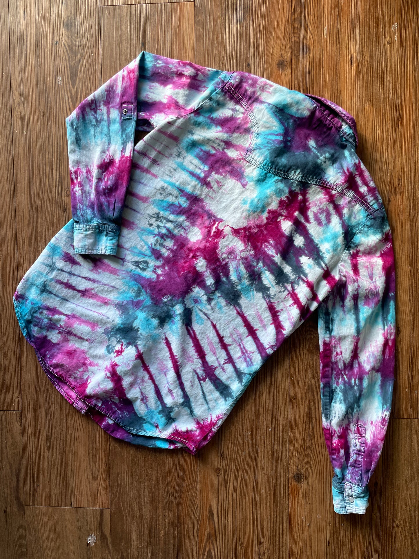 MEDIUM Women’s Handmade Tie Dye Chambray Pearl Snap Shirt | One-Of-a-Kind Blue, Purple, and Pink Pleated Long Sleeve