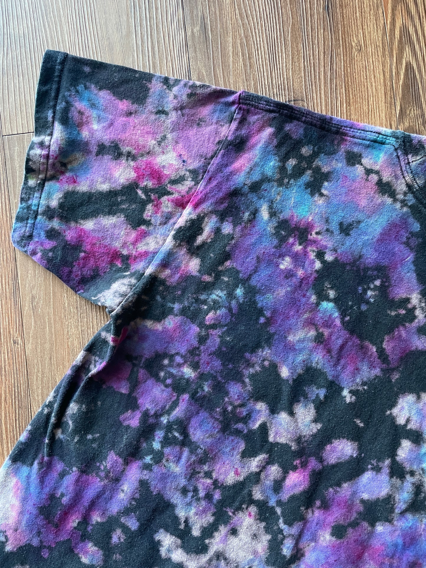 Medium Men’s Pass The Love Handmade Reverse Tie Dye T-Shirt | Black and Purple Crumpled Tie Dye Short Sleeve