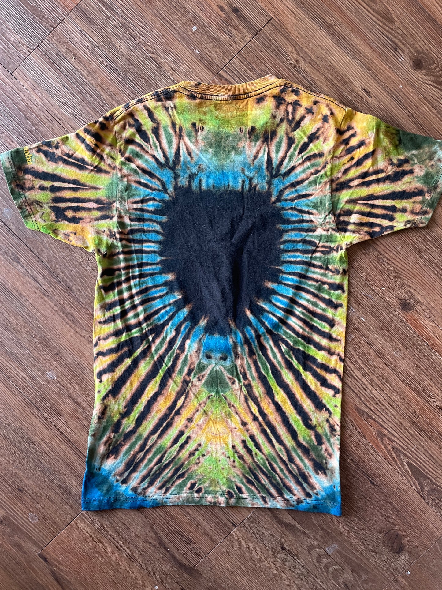 SMALL Men’s Grand Teton Wyoming Deer T-Shirt | Black and Green Columbia Handmade Reverse Tie Dye Short Sleeve