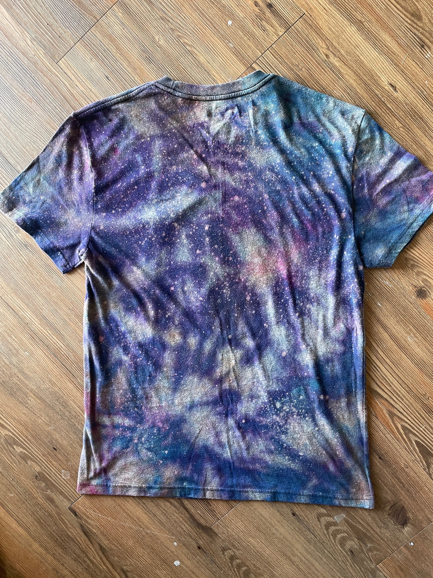 XL Men’s Rolling Stones 1975 Tour T-Shirt | Black and Purple Handmade Galaxy Tie Dye Short Sleeve