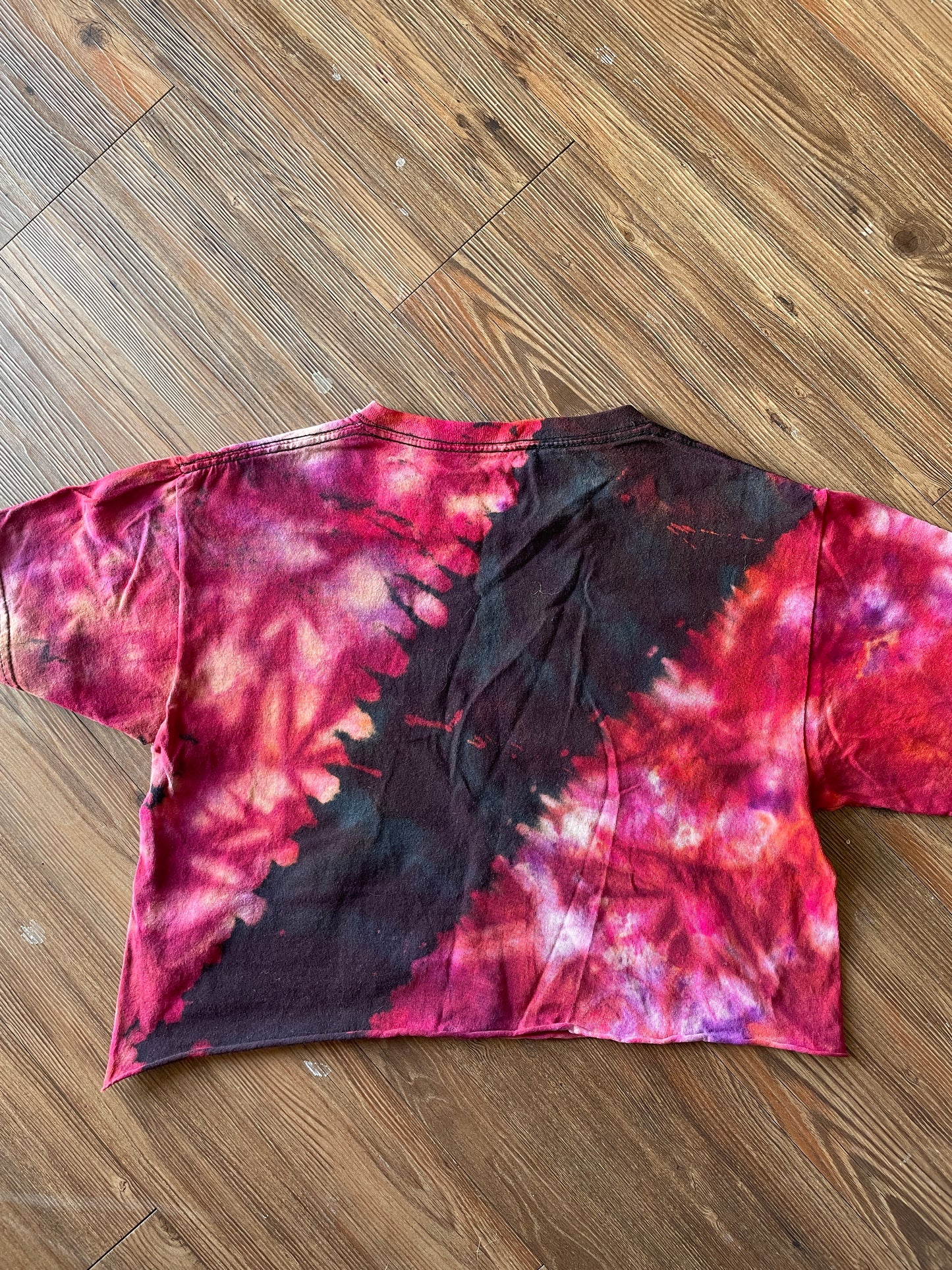 LARGE Unisex AC/DC Crop Top | 70s Rock Band Reverse Galaxy Tie Dye Short Sleeve