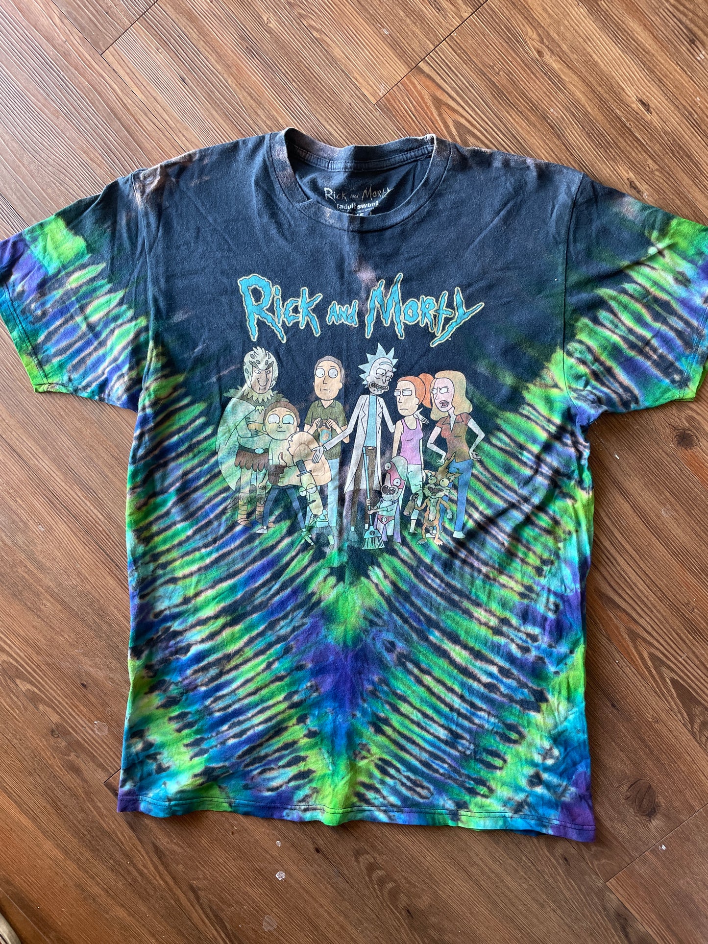 LARGE Men’s Rick and Morty Tie Dye T-Shirt | Adult Swim Characters Reverse Tie Dye Short Sleeve