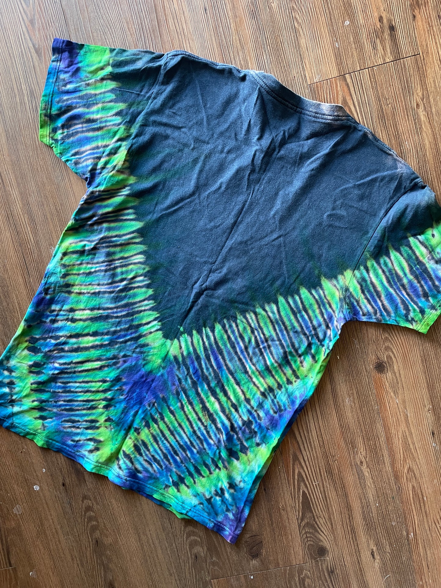 LARGE Men’s Rick and Morty Tie Dye T-Shirt | Adult Swim Characters Reverse Tie Dye Short Sleeve