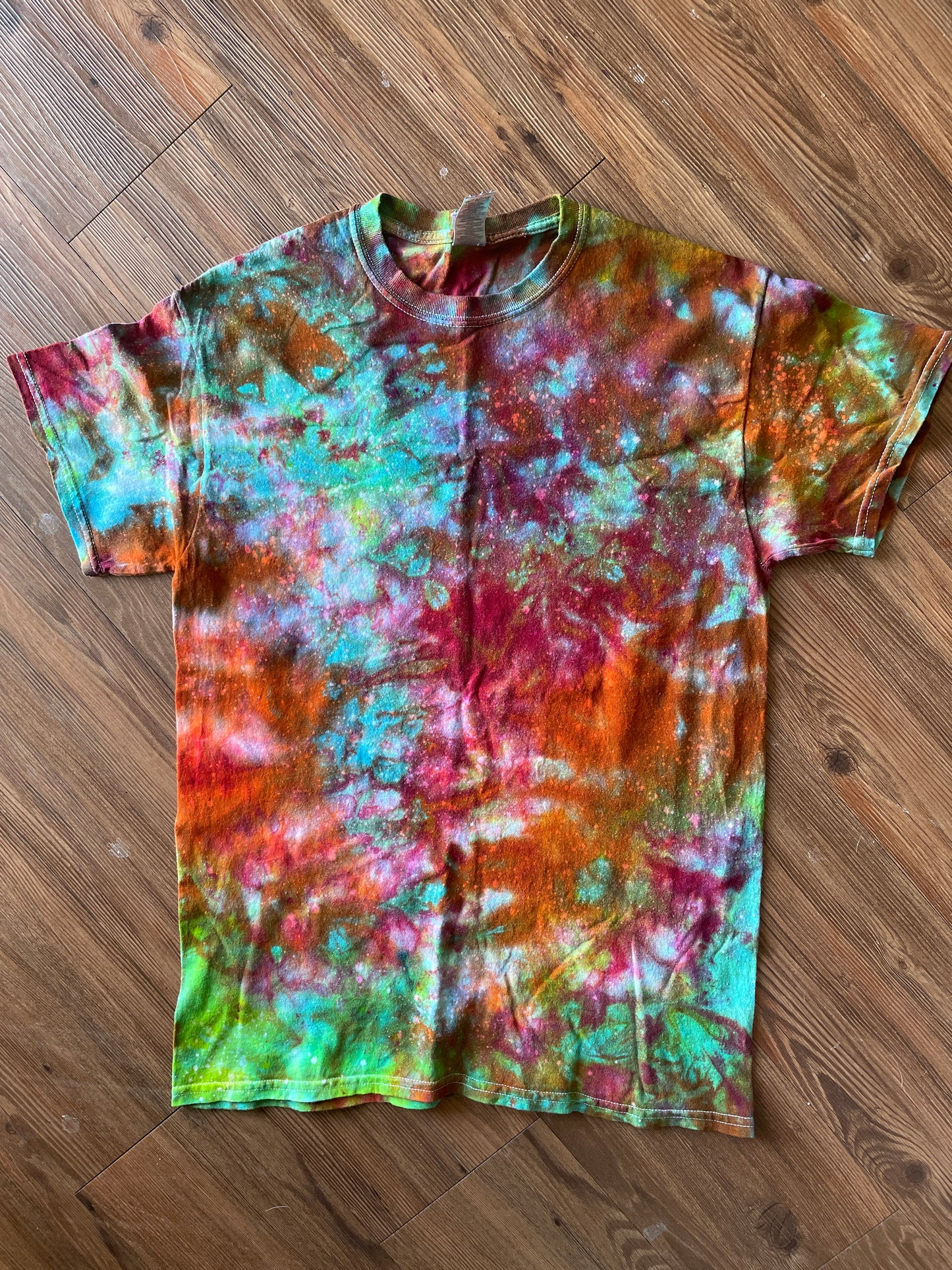 MEDIUM Men’s Rainbow Galaxy Tie Dye T-Shirt | Grunge Galaxy Ice Dye Tie Dye Short Sleeve
