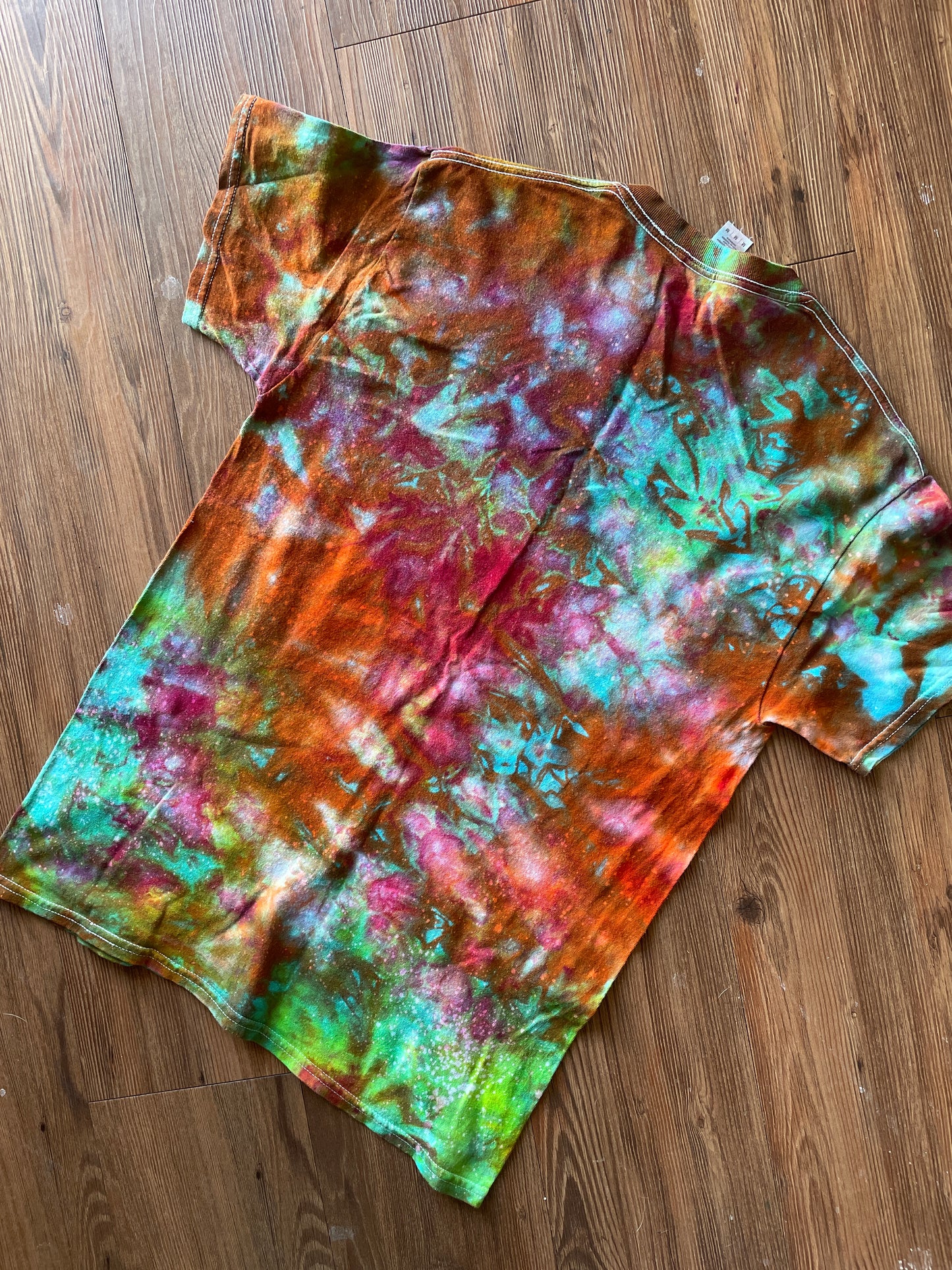 MEDIUM Men’s Rainbow Galaxy Tie Dye T-Shirt | Grunge Galaxy Ice Dye Tie Dye Short Sleeve