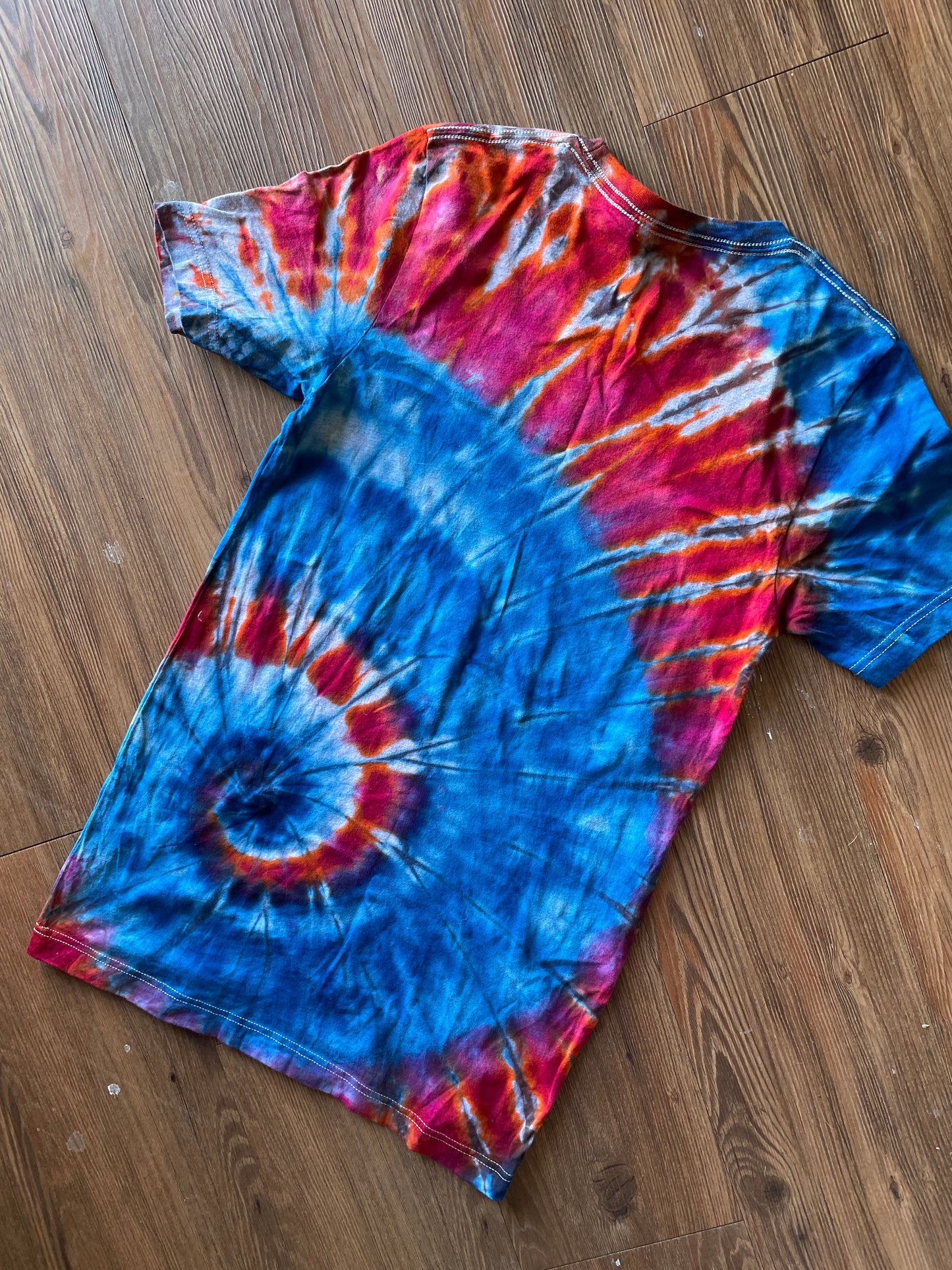 MEDIUM Men’s Star Wars Rollin With My Homies Tie Dye T-Shirt | R2D2 C3P0 Bb-8 Ice Dye Tie Dye Short Sleeve