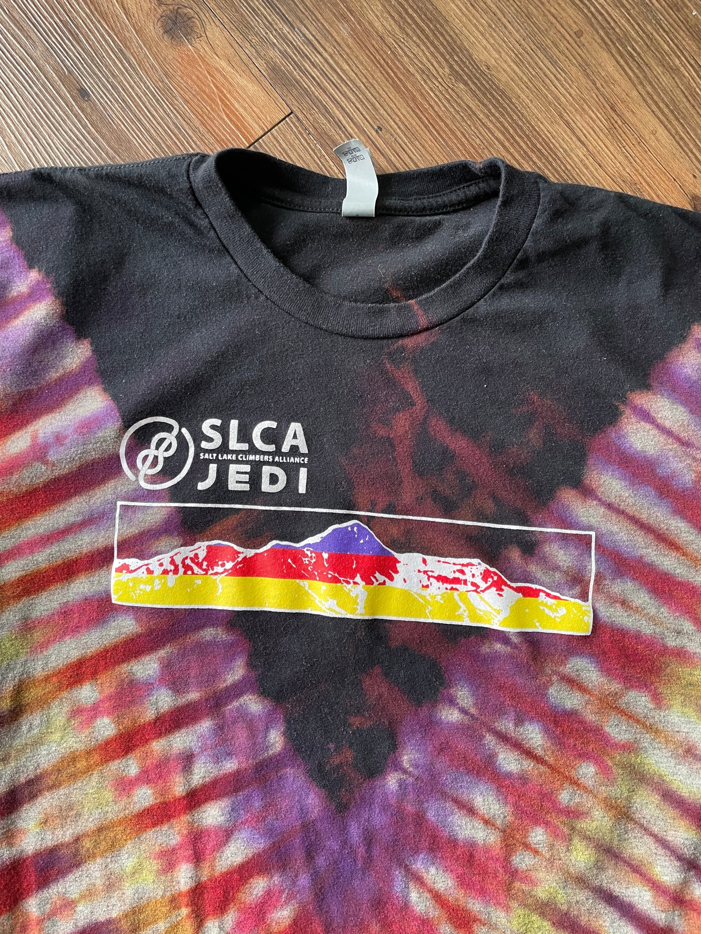 Medium Men’s SLCA Climbing Jedi Handmade Tie Dye T-Shirt | Black, Red, and Purple V-Pleated Tie Dye Short Sleeve