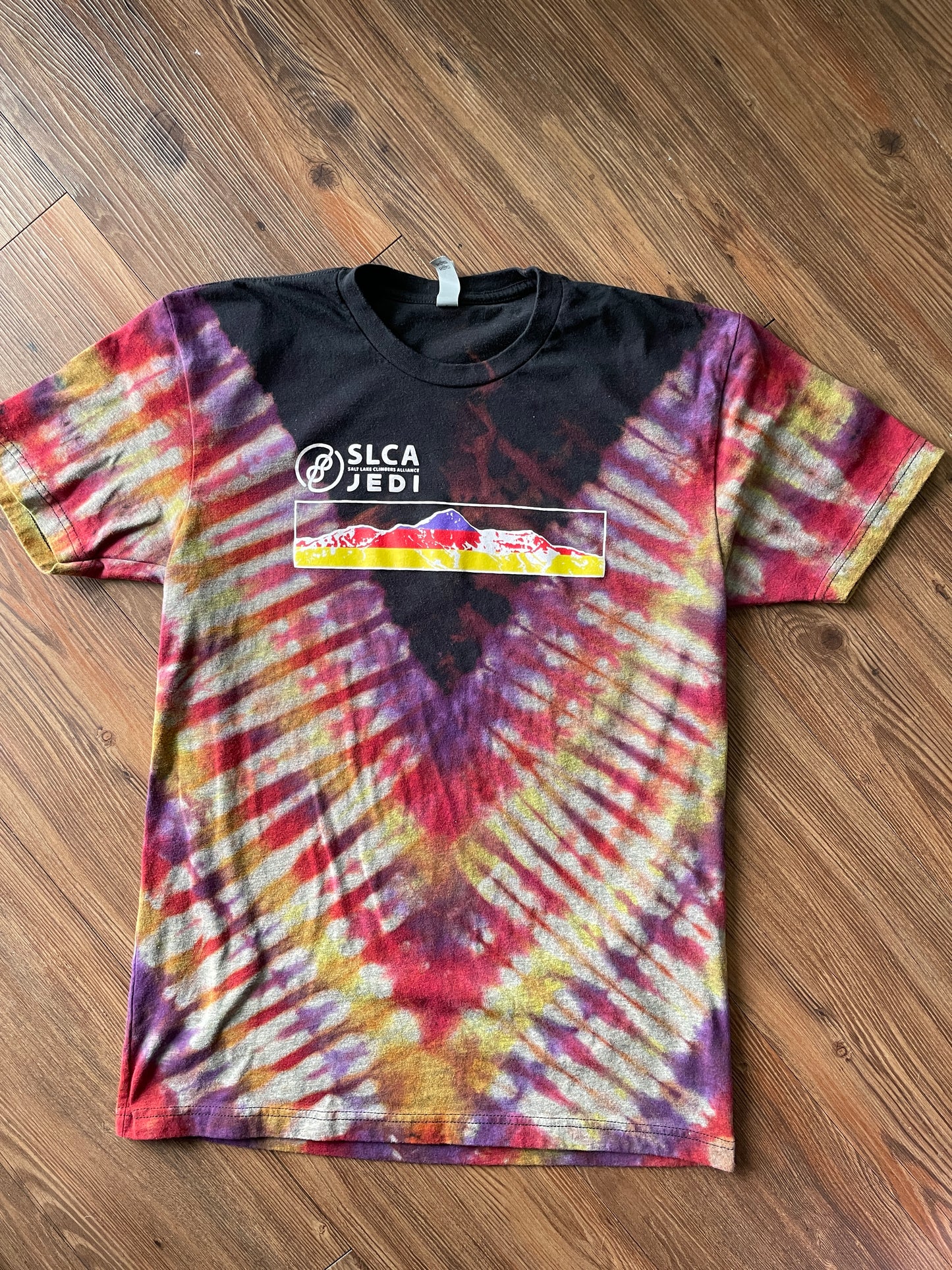 Medium Men’s SLCA Climbing Jedi Handmade Tie Dye T-Shirt | Black, Red, and Purple V-Pleated Tie Dye Short Sleeve
