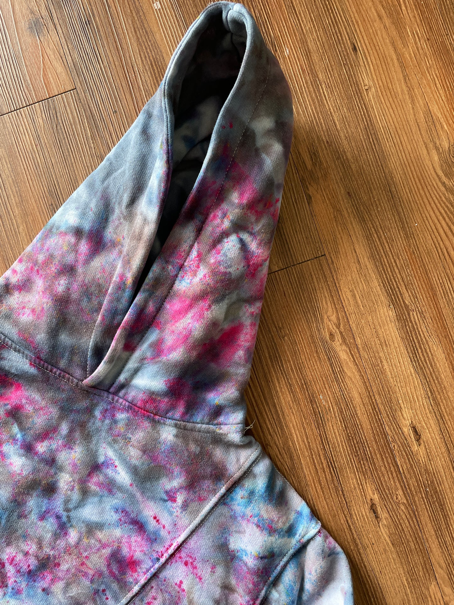 MEDIUM Women’s ZARA Galaxy Dye Tie Dye Sweatshirt | Blue and Purple Space Ice Dye Tie Dye Hoodie