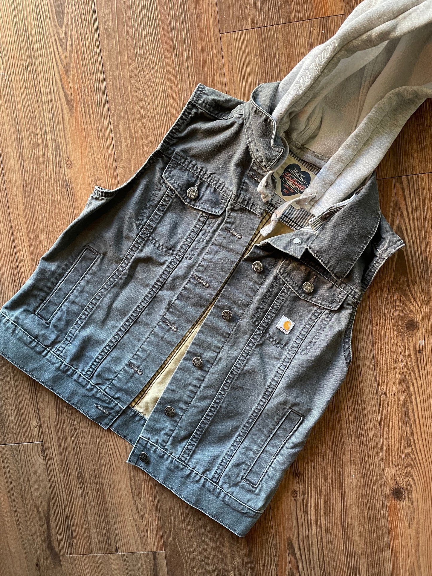 Small Women’s Carhartt Gray Tomgirl Hooded Vest