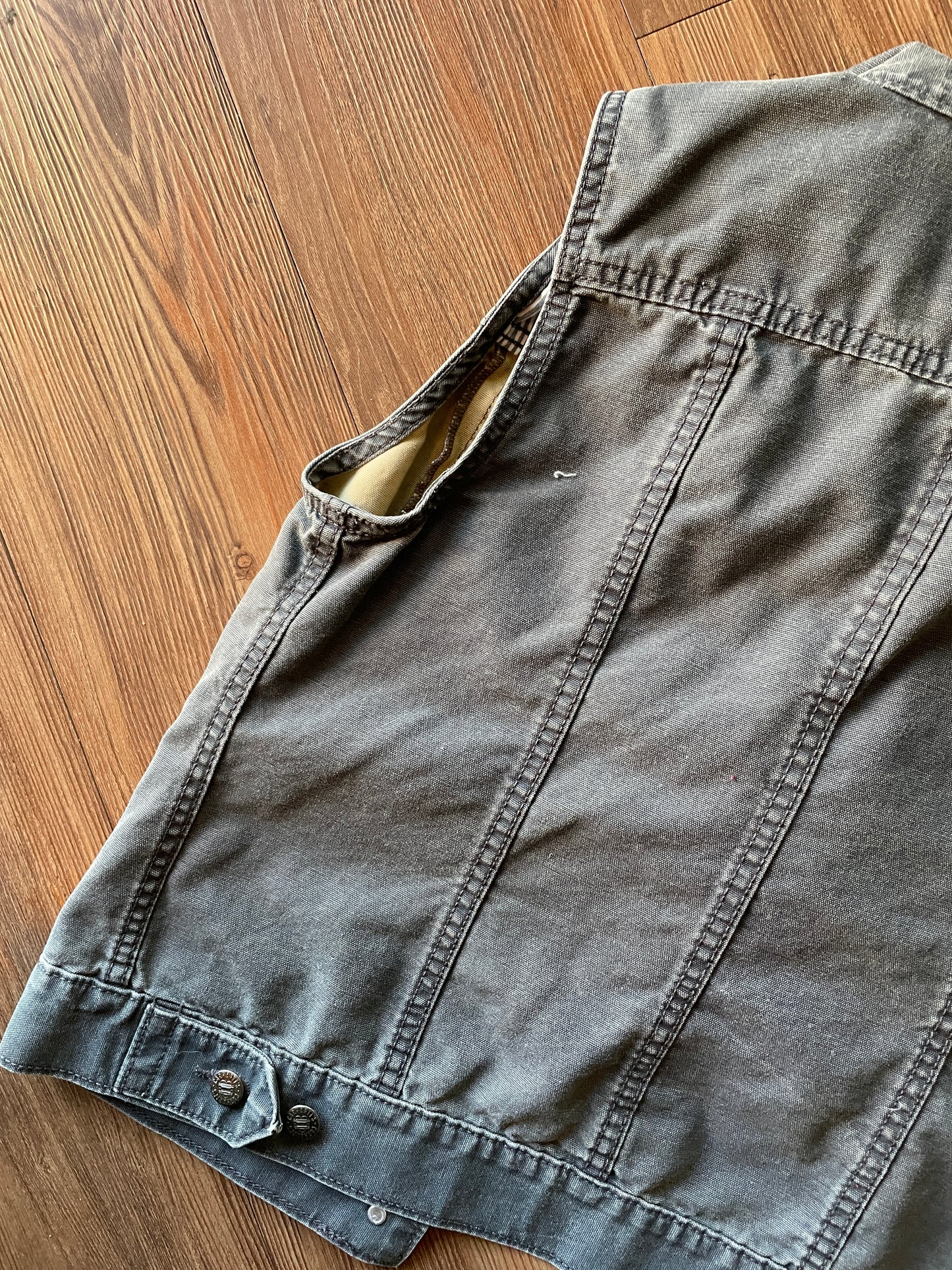 Small Women’s Carhartt Gray Tomgirl Hooded Vest