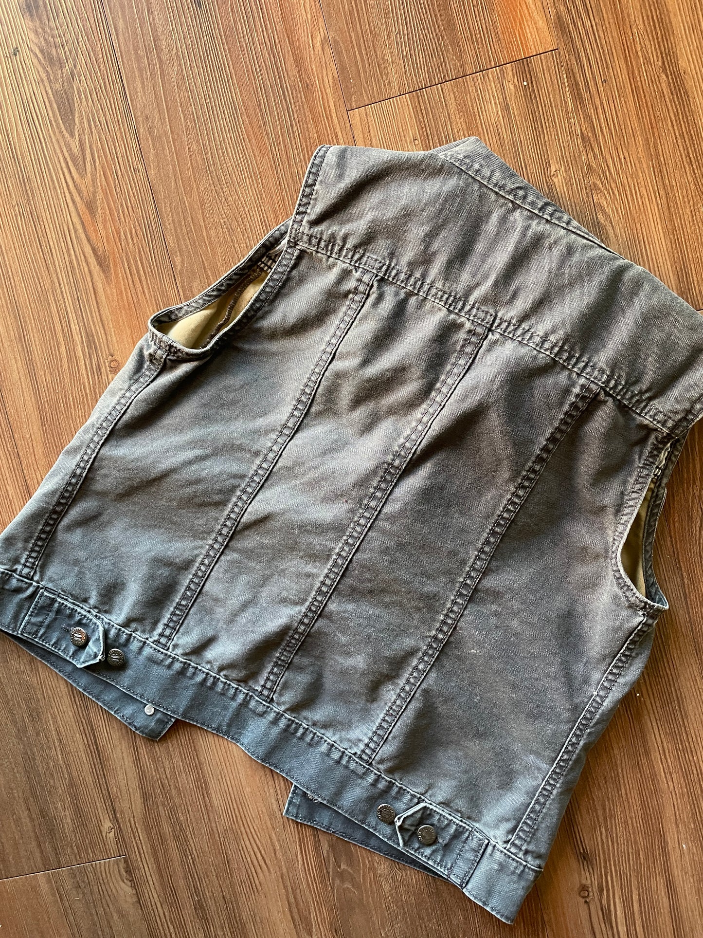 Small Women’s Carhartt Gray Tomgirl Hooded Vest