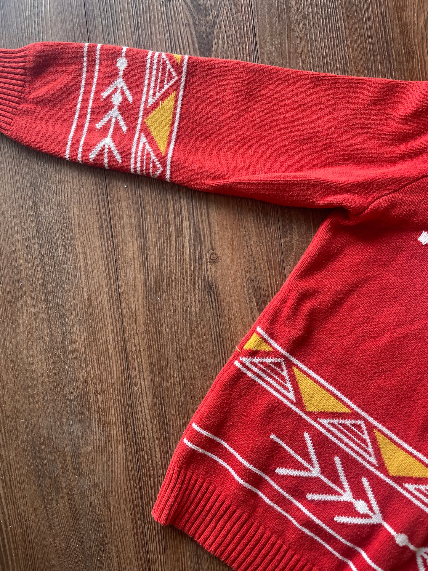 Small Women’s Red Cotton & Rye Southwestern Geometric Thunderbird Sweater
