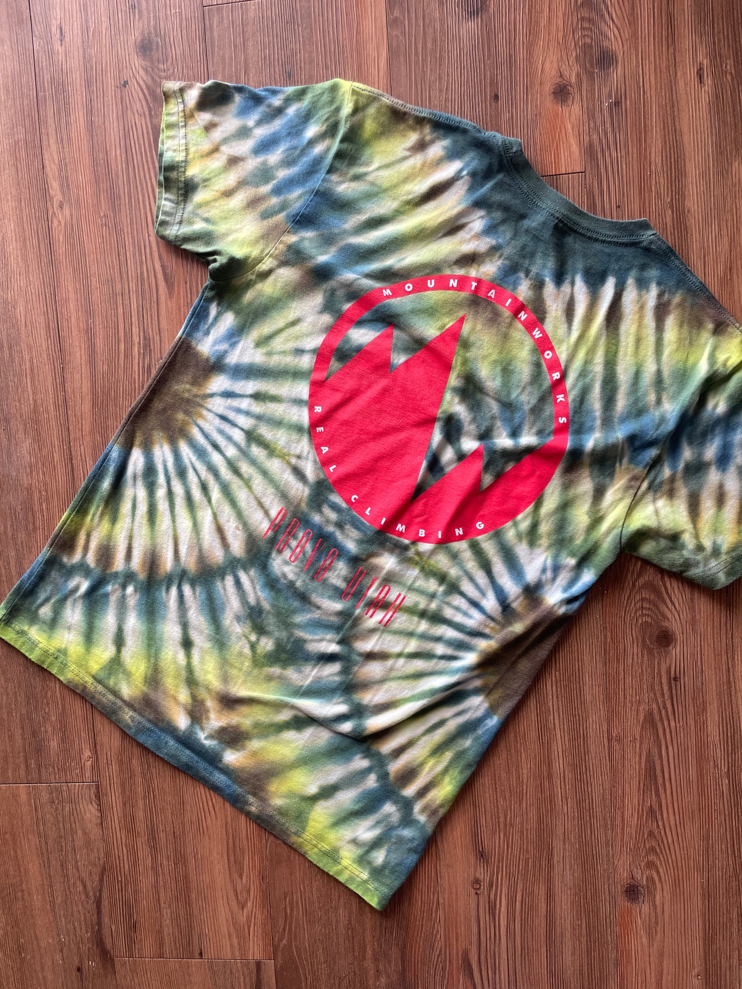 Medium Men’s Mountain Works (Provo, Utah) Handmade Tie Dye T-Shirt | Green, Blue, and Brown Pleated Tie Dye Short Sleeve