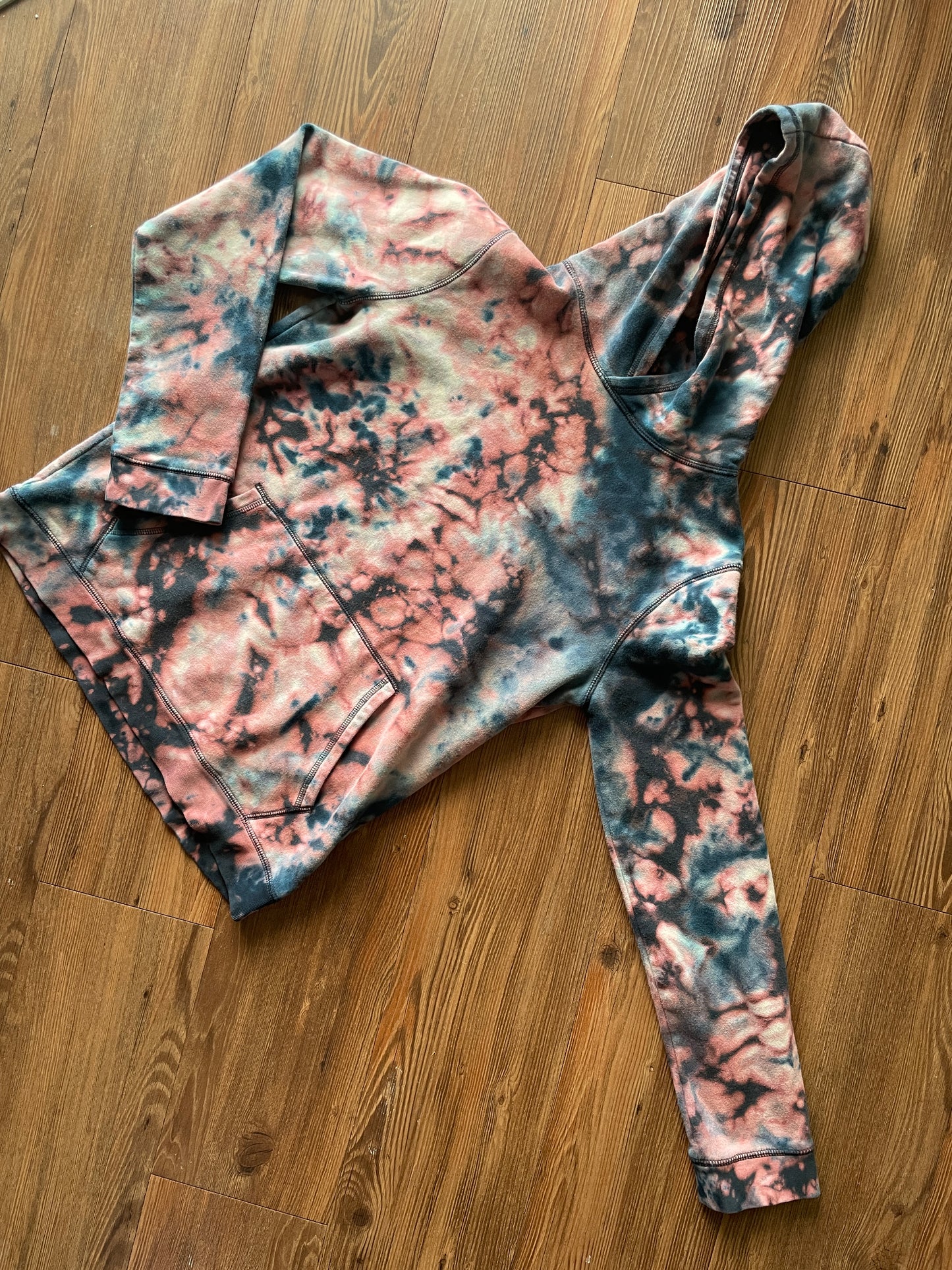 MEDIUM Women's Land's End Shades of Blue Galaxy Reverse Tie Dye Hoodie