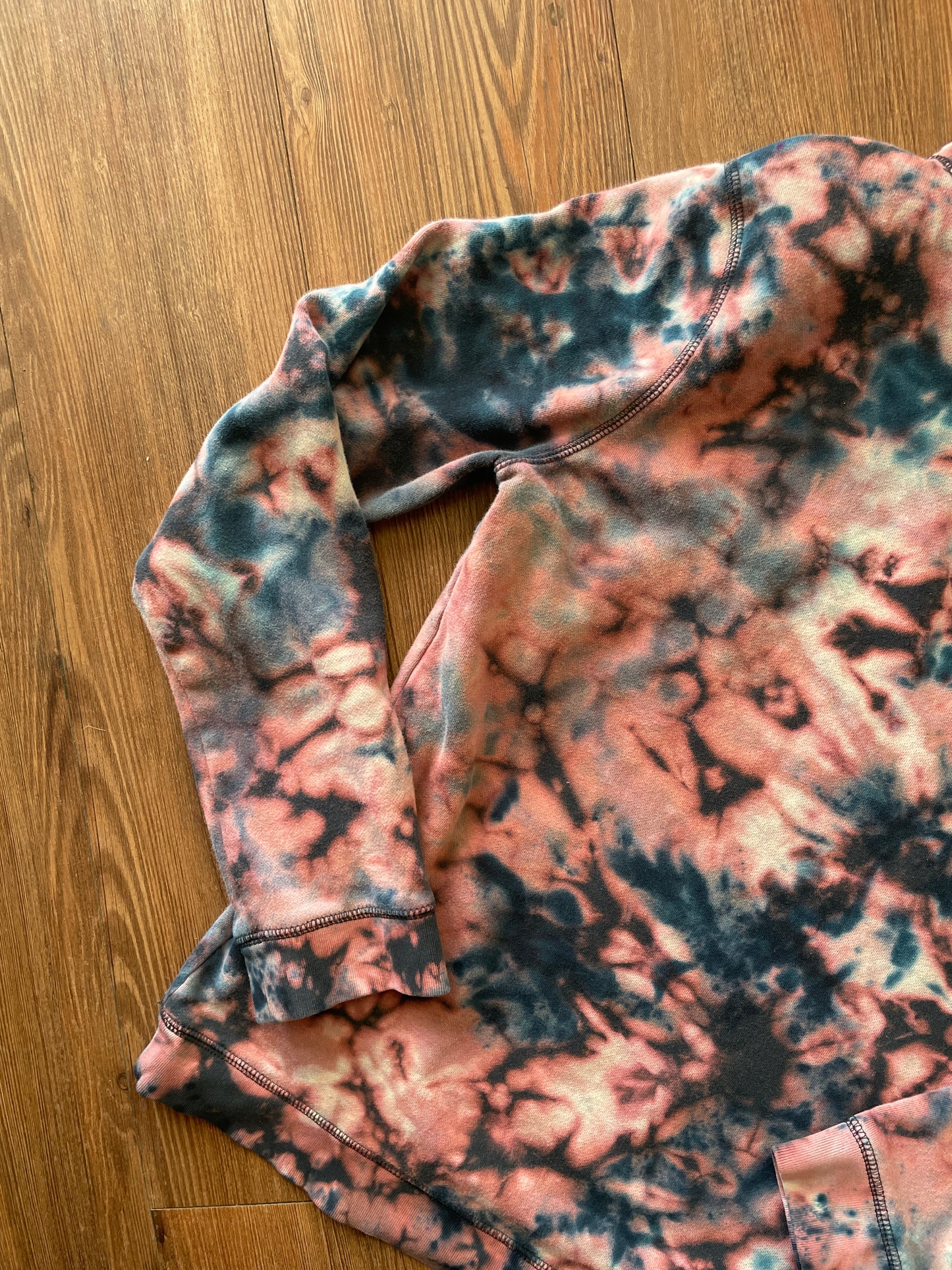 MEDIUM Women's Land's End Shades of Blue Galaxy Reverse Tie Dye Hoodie