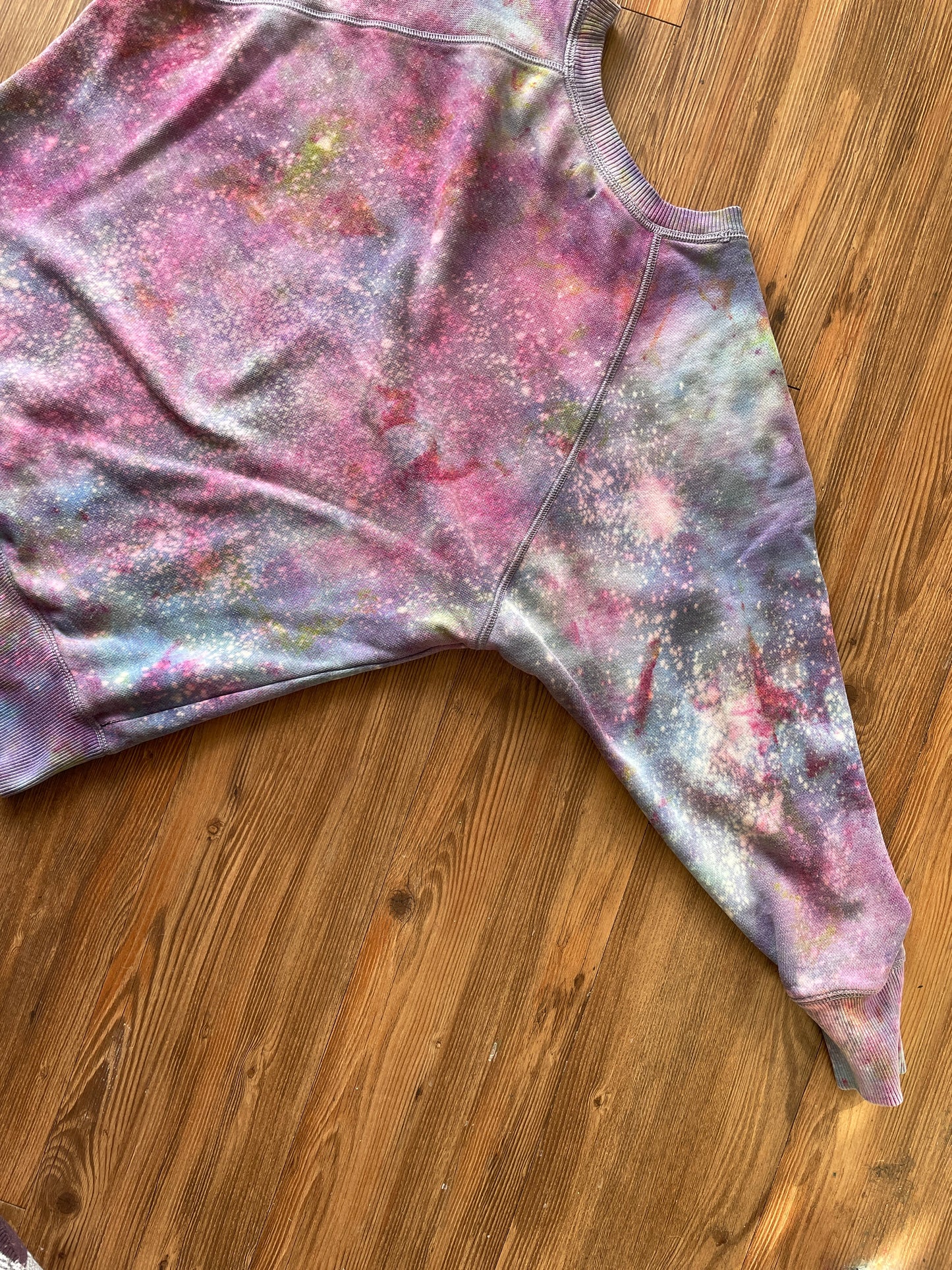 Small Women’s aerie Galaxy Tie Dye Sweatshirt | Pastel Purple Ice Dye Long Sleeve Sweatshirt