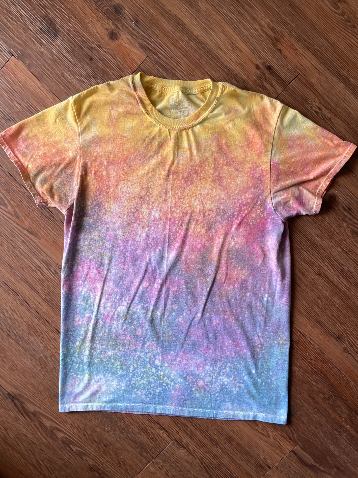 MEDIUM Men's Pastel Sunrise Galaxy Tie Dye T-Shirt | Blue, Pink and Yellow Ice Dye Short Sleeve