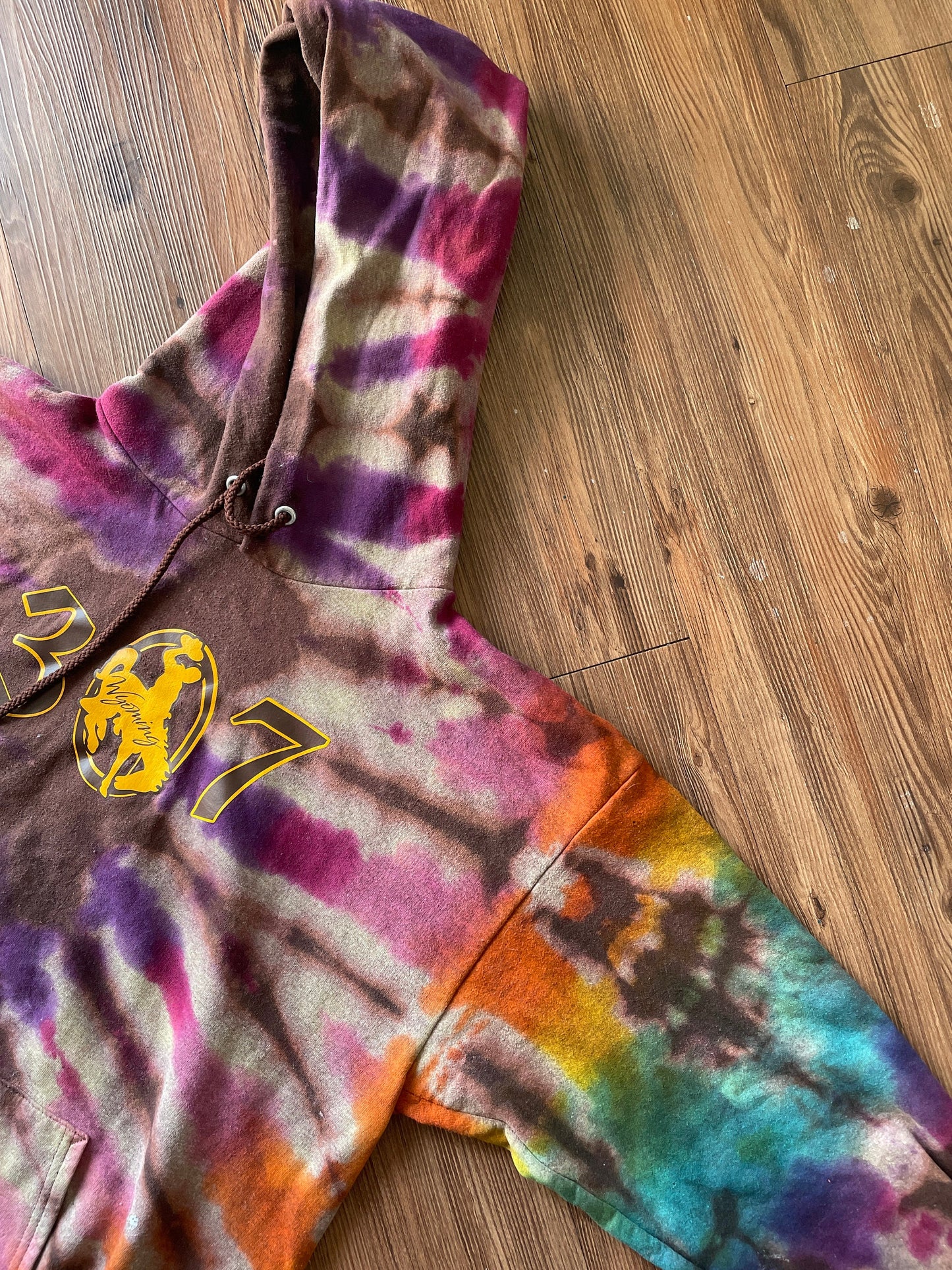 307 Wyoming Handmade Reverse Tie Dye Hoodie | UW Cowboys Bleach Dye Long Sleeve Top Unisex Size Large