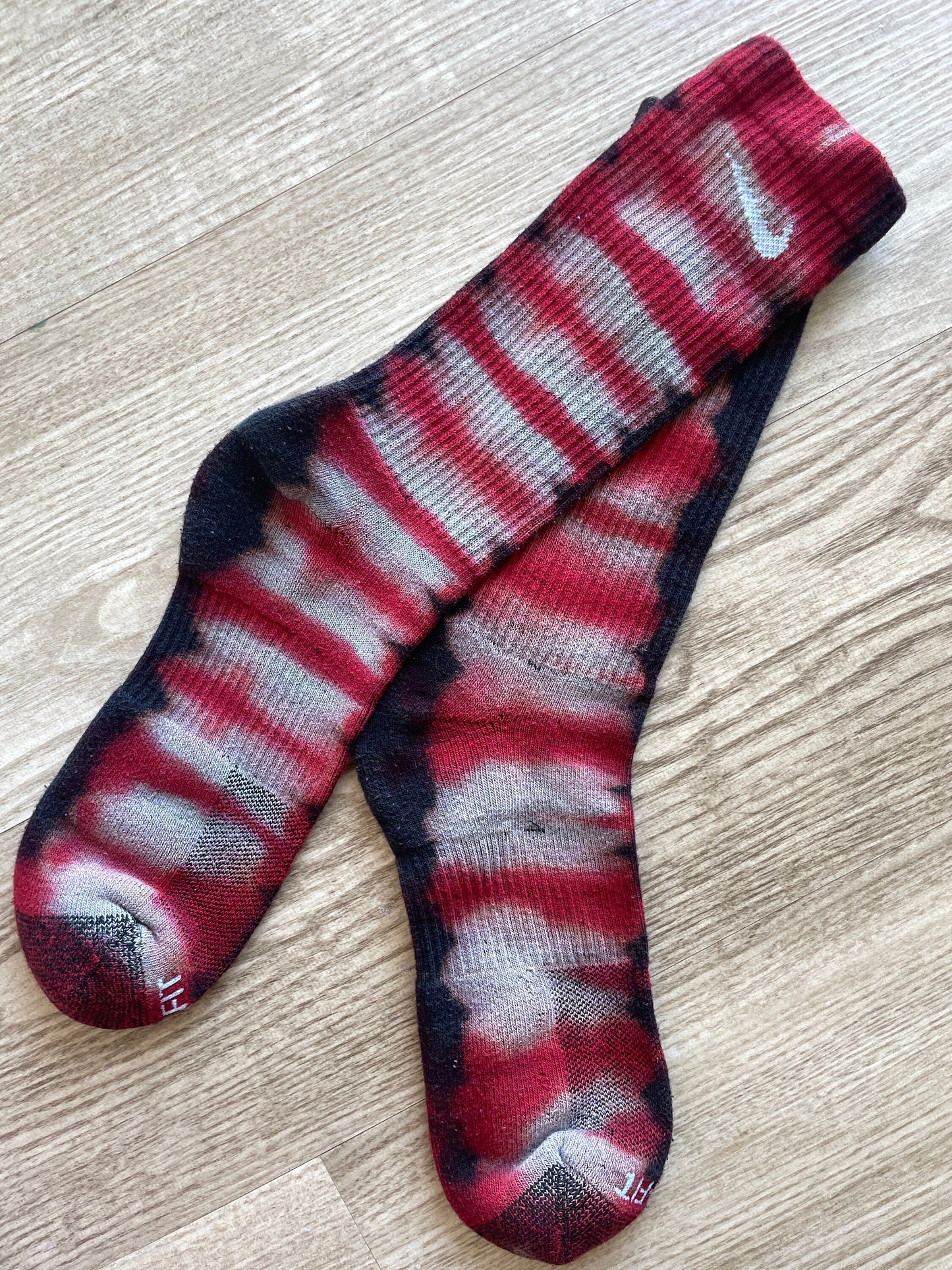 NIKE Christmas Socks Hand Tie Dyed Red, Green, and Black Nike Dri-FIT Everyday Plus Crew Training Socks - Size Large (Men's 8-12/Women's 10-13)