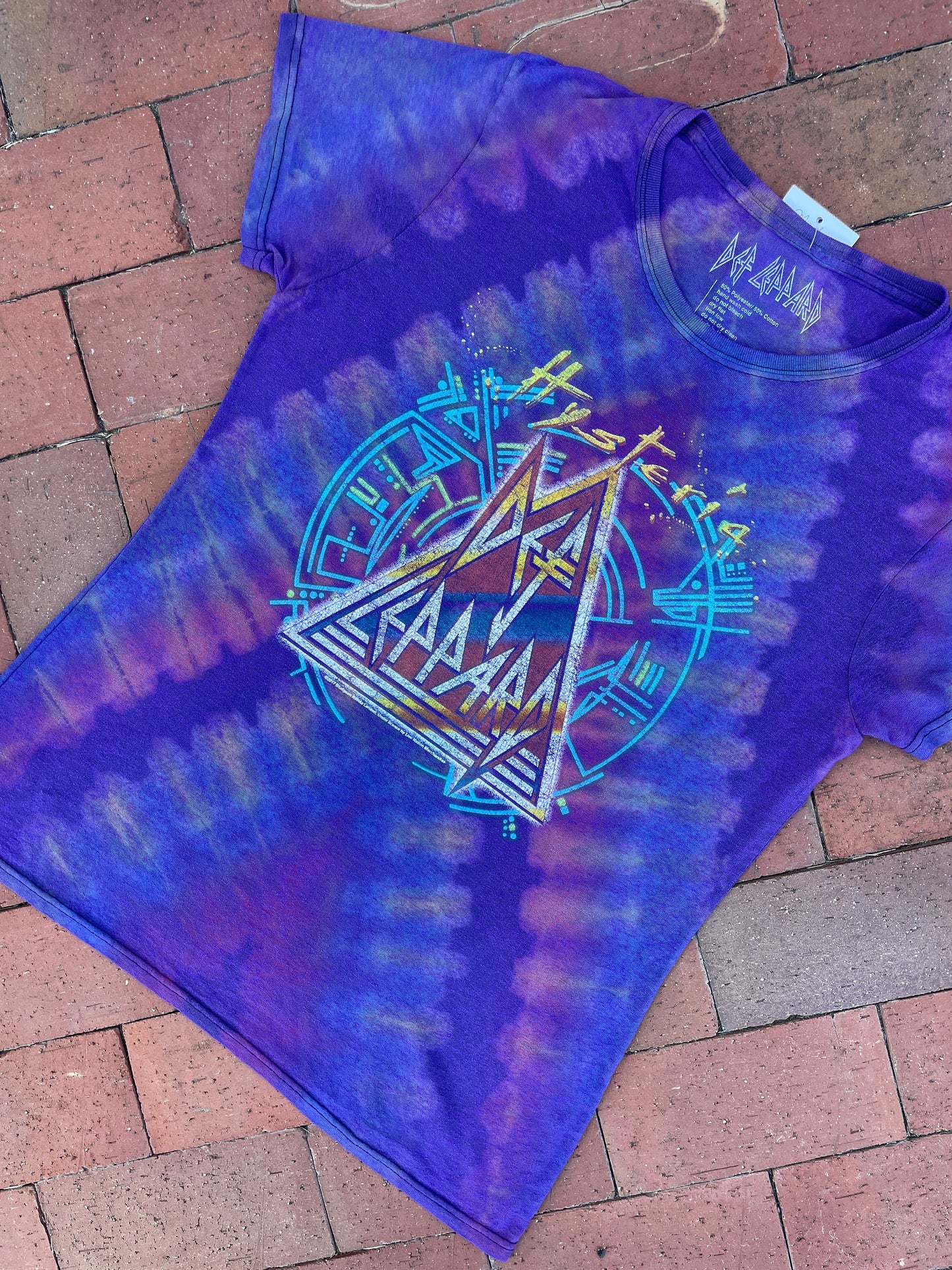 Medium Women's Def Leppard High Voltage Reverse Tie Dye Short Sleeve T-Shirt | One-Of-a-Kind Upcycled Purple and Pink Pleated Graphic Tee