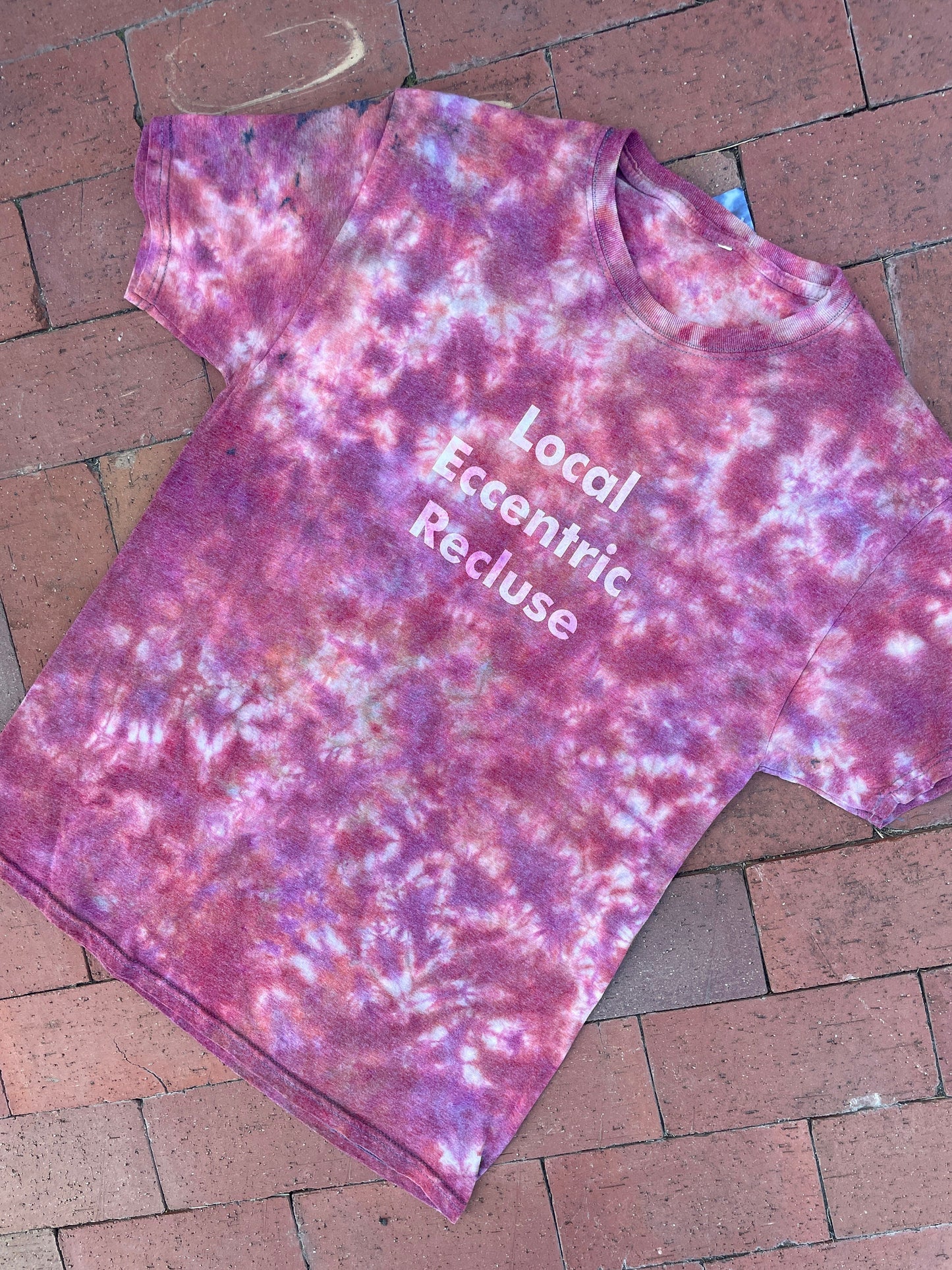 MEDIUM Men’s Local Eccentric Recluse Handmade Tie Dye Short Sleeve T-Shirt | One-Of-a-Kind Upcycled Pink and Orange Crumpled Top