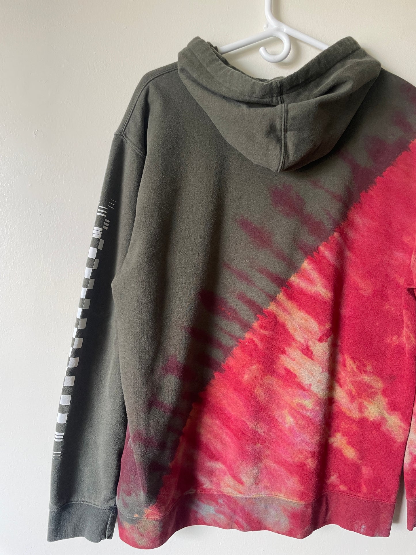 XL Men's Vans Checkerboard Half-and-Half Reverse Tie Dye Long Sleeve Hoodie | One-Of-a-Kind Upcycled Olive Green and Red Sweatshirt