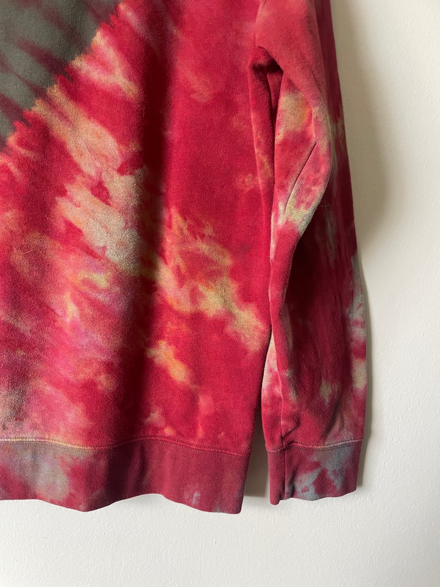 XL Men's Vans Checkerboard Half-and-Half Reverse Tie Dye Long Sleeve Hoodie | One-Of-a-Kind Upcycled Olive Green and Red Sweatshirt