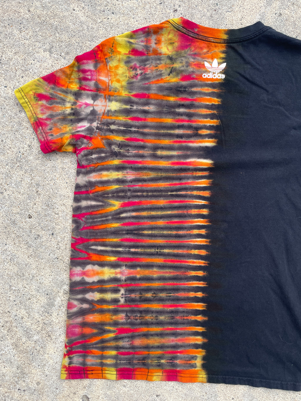 adidas Originals Pink, Orange, and Black Short Sleeve Tie Dye T-Shirt | Men's Medium