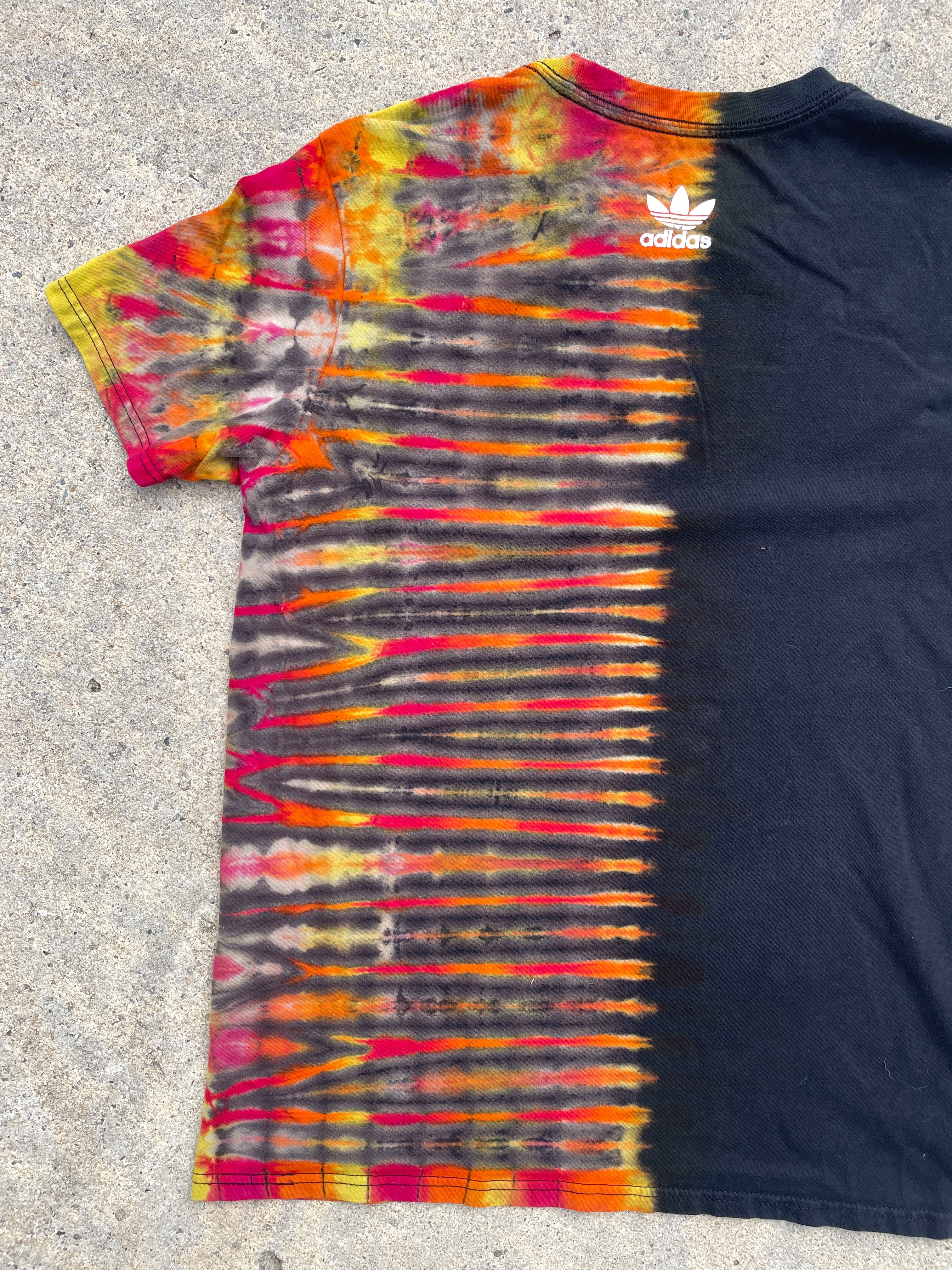 adidas Originals Pink, Orange, and Black Short Sleeve Tie Dye T-Shirt | Men's Medium