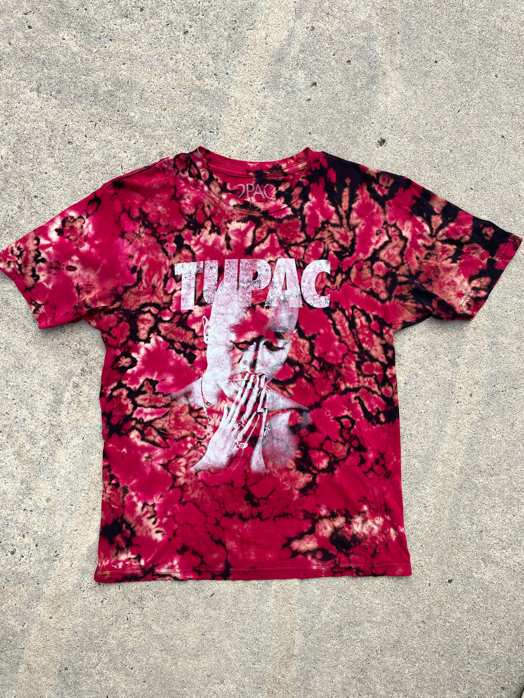 Tupac Shakur Red and Black Short Sleeve Tie Dye T-Shirt | Men's Medium