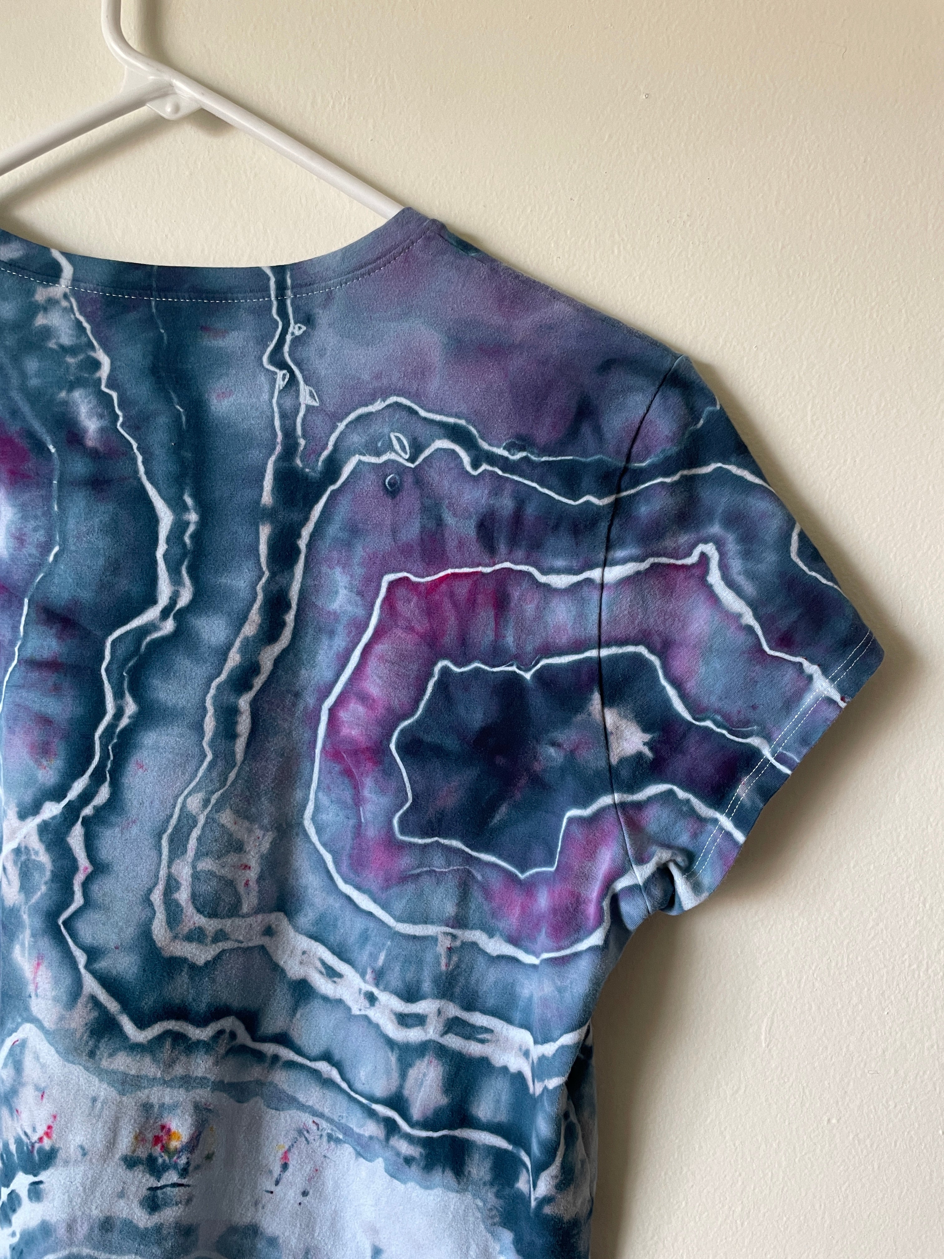 Medium Women's Climbing Shoe Handmade Tie Dye T-Shirt | One-Of-a-Kind Upcycled Blue and Purple Geode Short Sleeve Shirt