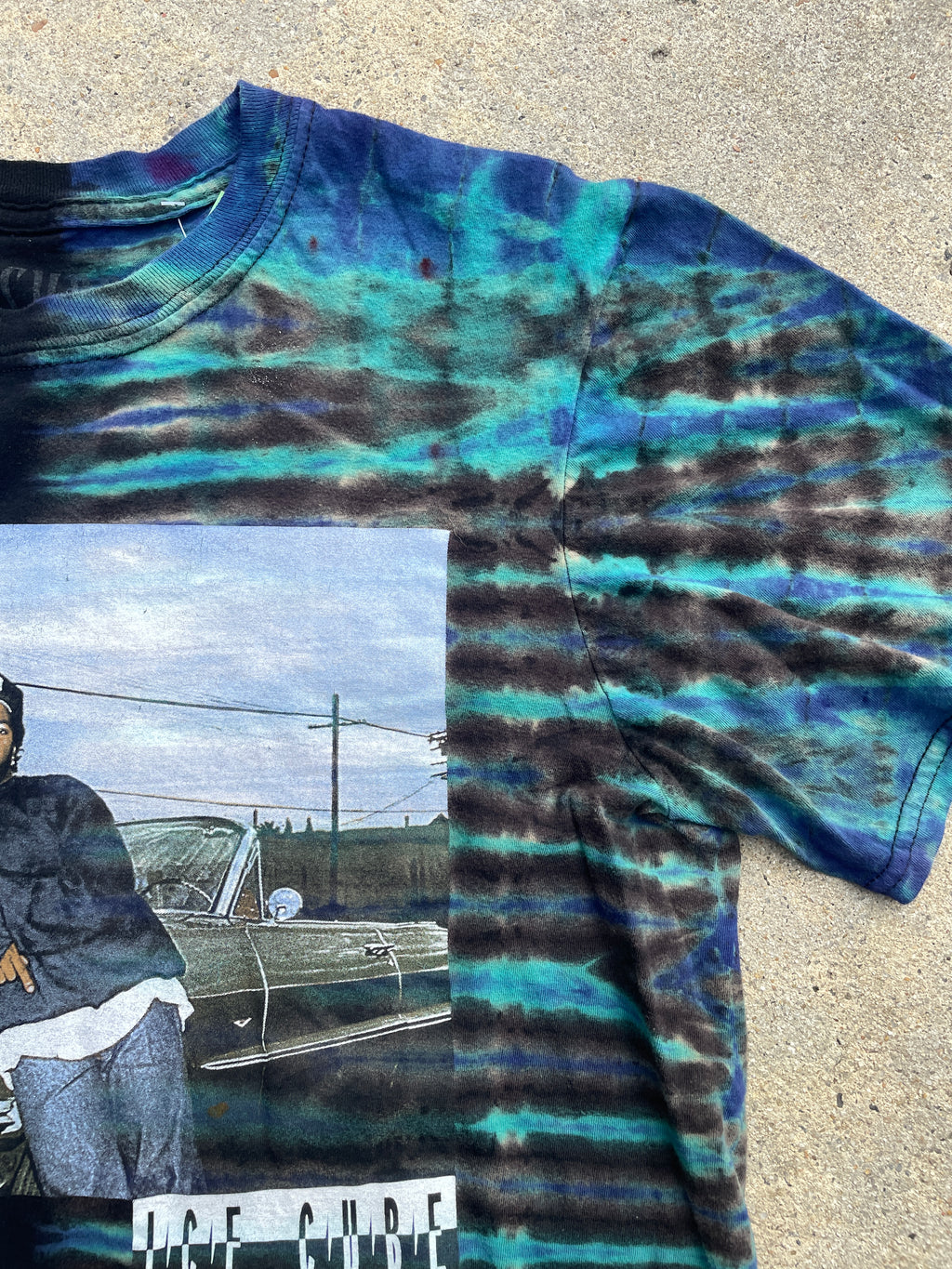 Ice Cube Low Rider Black and Blue Short Sleeve Tie Dye T-Shirt | Men's Medium