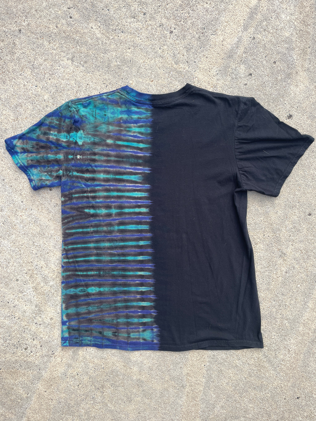 Ice Cube Low Rider Black and Blue Short Sleeve Tie Dye T-Shirt | Men's Medium