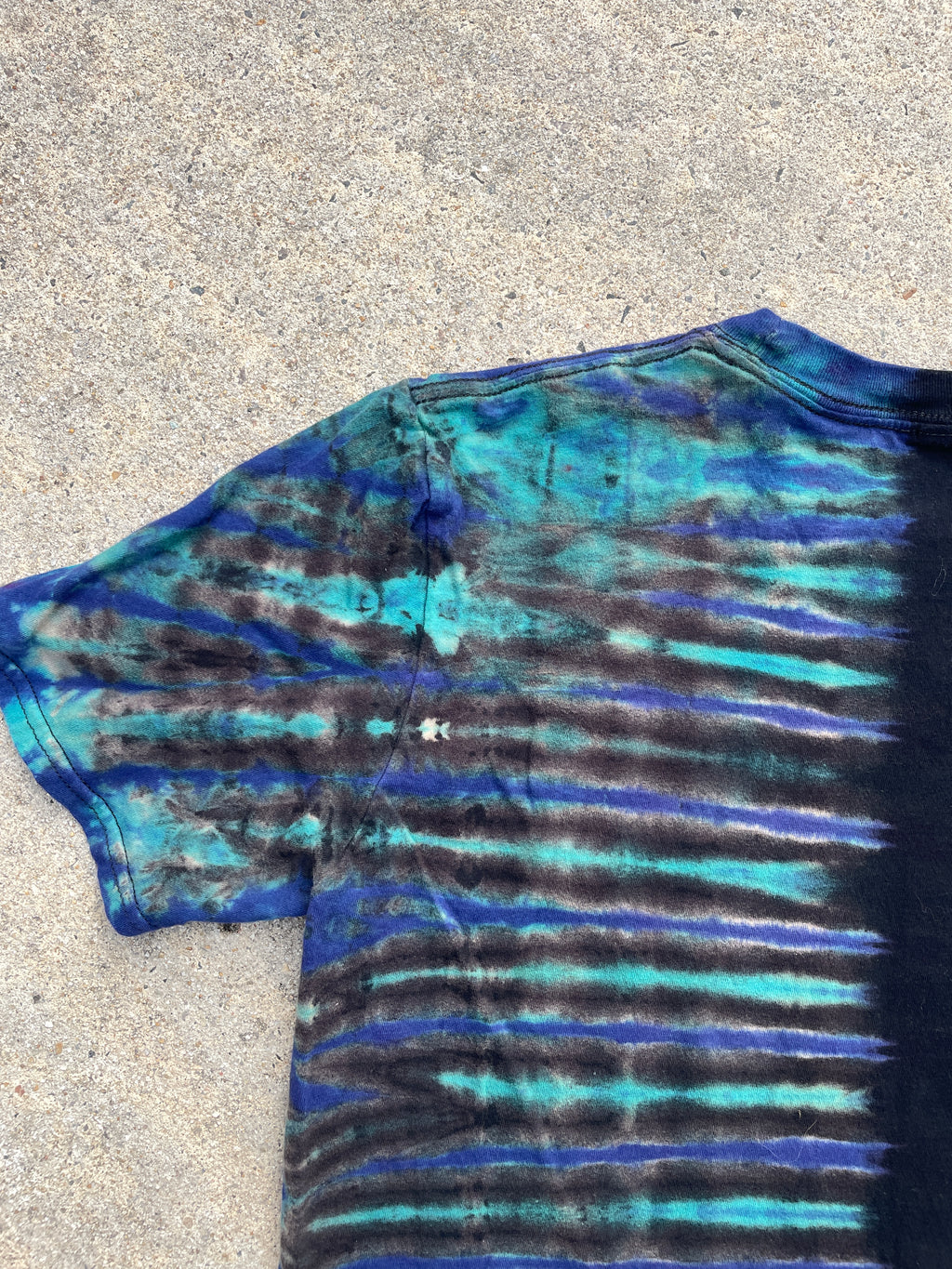 Ice Cube Low Rider Black and Blue Short Sleeve Tie Dye T-Shirt | Men's Medium