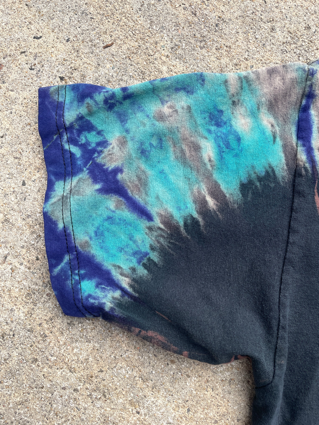 NASA Johnson Space. Center Black, Red, and Blue Short Sleeve Tie Dye T-Shirt | Men's Large