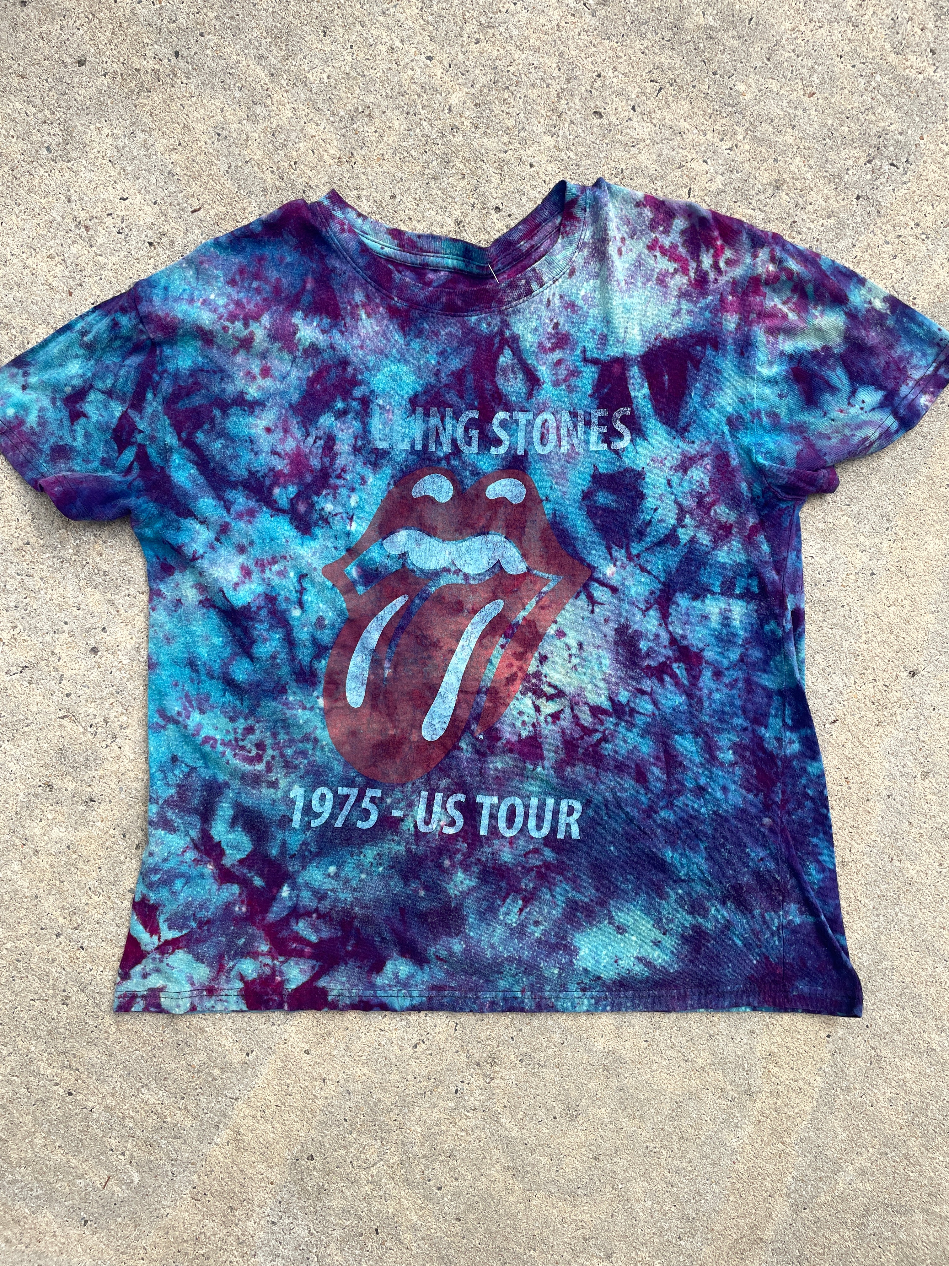 The Rolling Stones Hot Lips Short Sleeve Galaxy Tie Dye T-Shirt | Women's Large