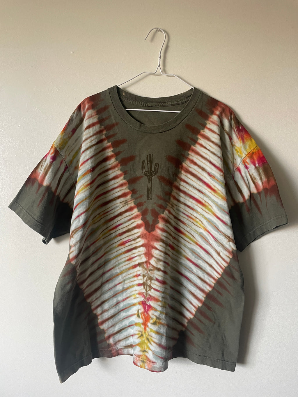 2/3XL Men's Saguaro Cactus Handmade Reverse Tie Dye T-Shirt | One-Of-a-Kind Upcycled Brown and Orange Short Sleeve Shirt