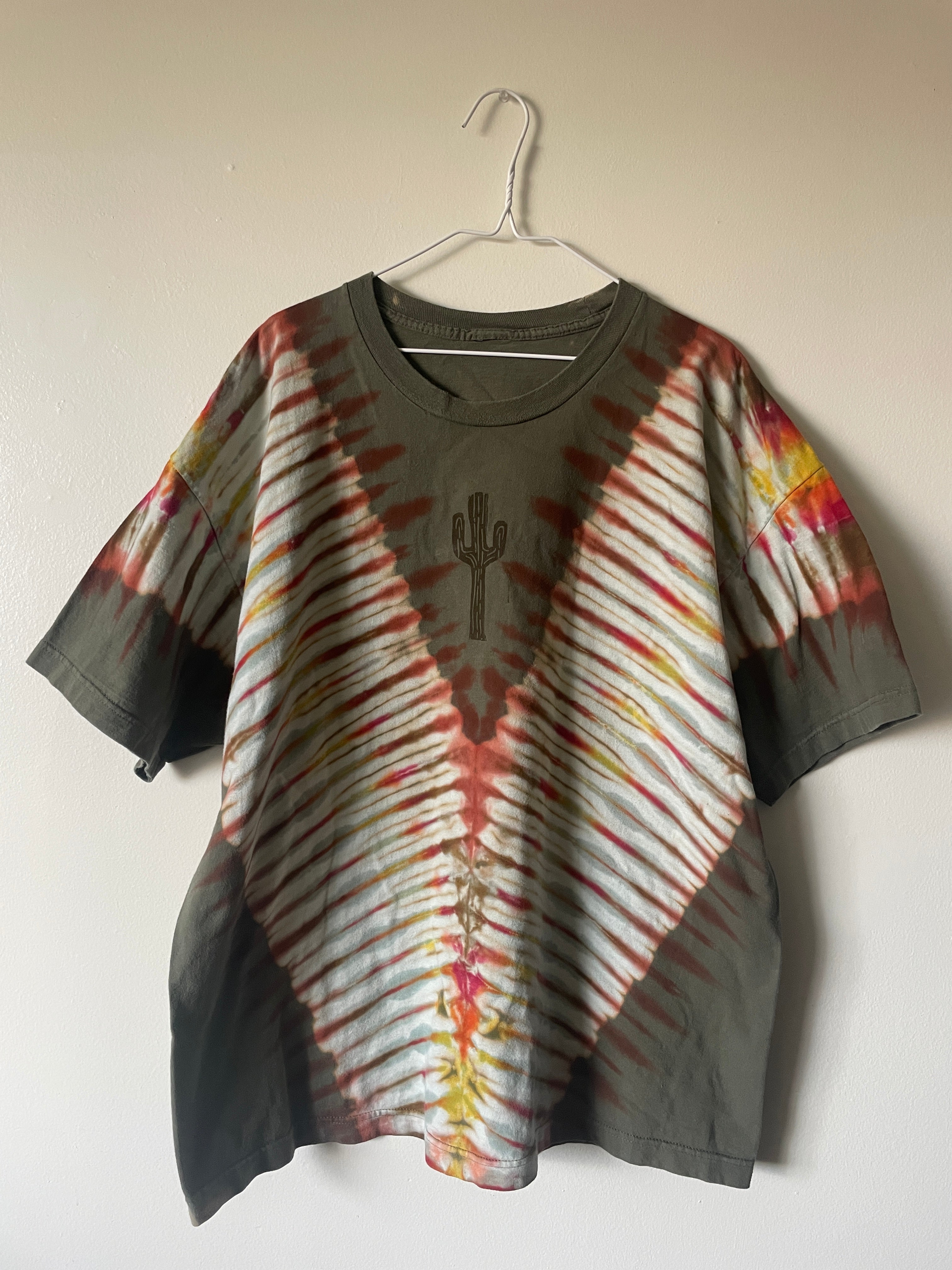 2/3XL Men's Saguaro Cactus Handmade Reverse Tie Dye T-Shirt | One-Of-a-Kind Upcycled Brown and Orange Short Sleeve Shirt