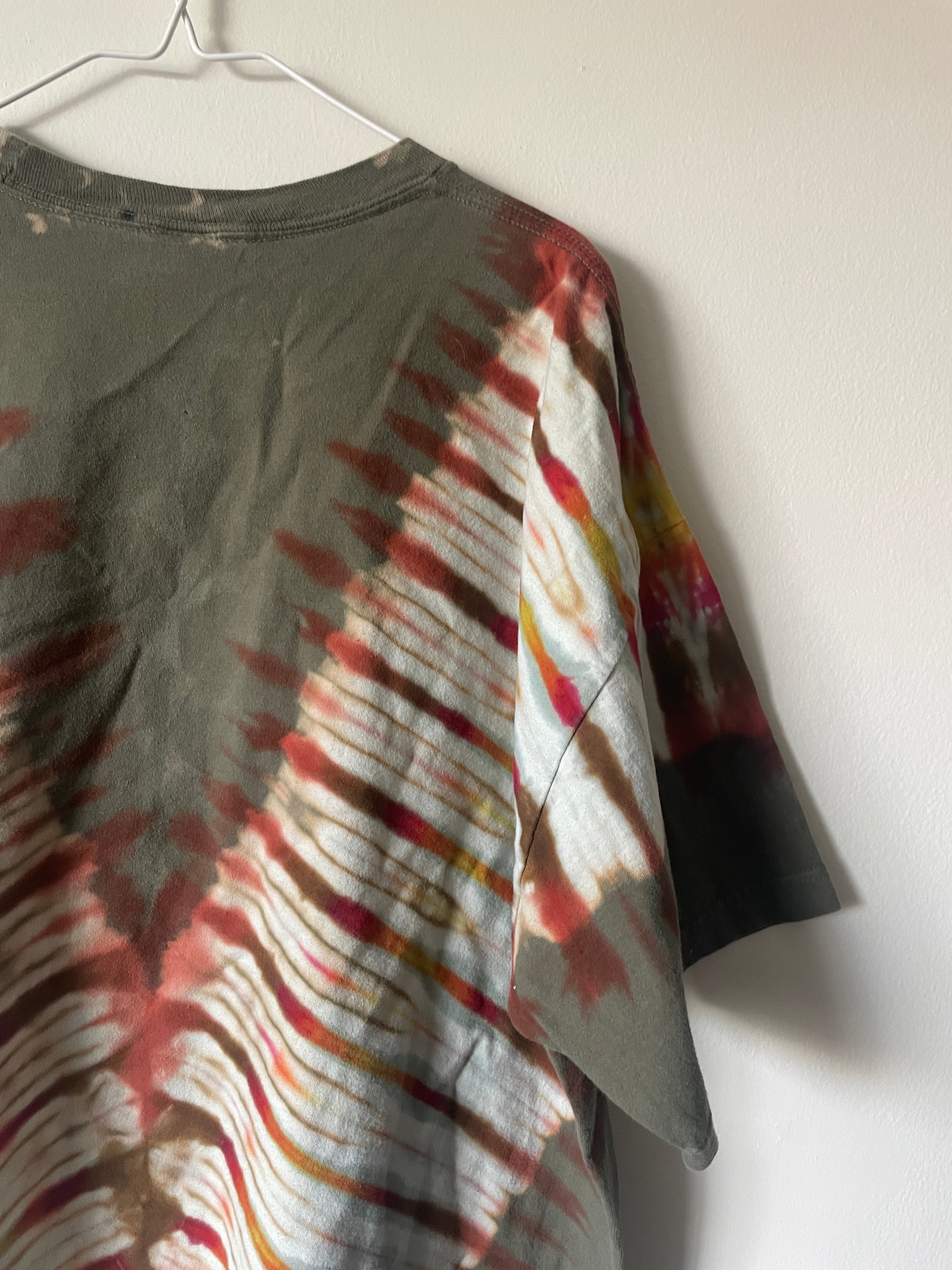 2/3XL Men's Saguaro Cactus Handmade Reverse Tie Dye T-Shirt | One-Of-a-Kind Upcycled Brown and Orange Short Sleeve Shirt