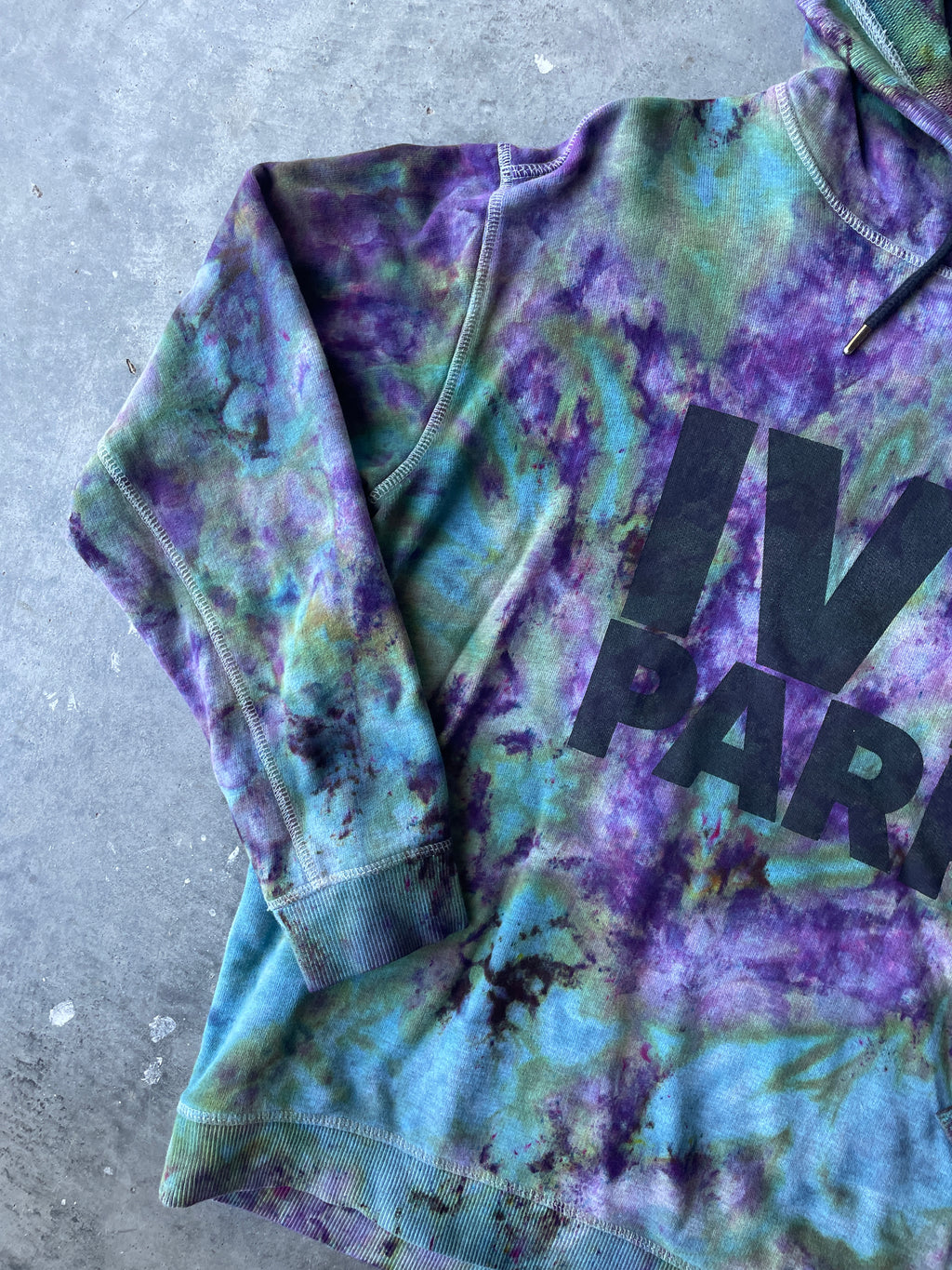 Ivy Park Galaxy Ice Dye Tie Dye Hoodie | One-of-a-Kind Blue and Purple Sweatshirt | Women's Medium