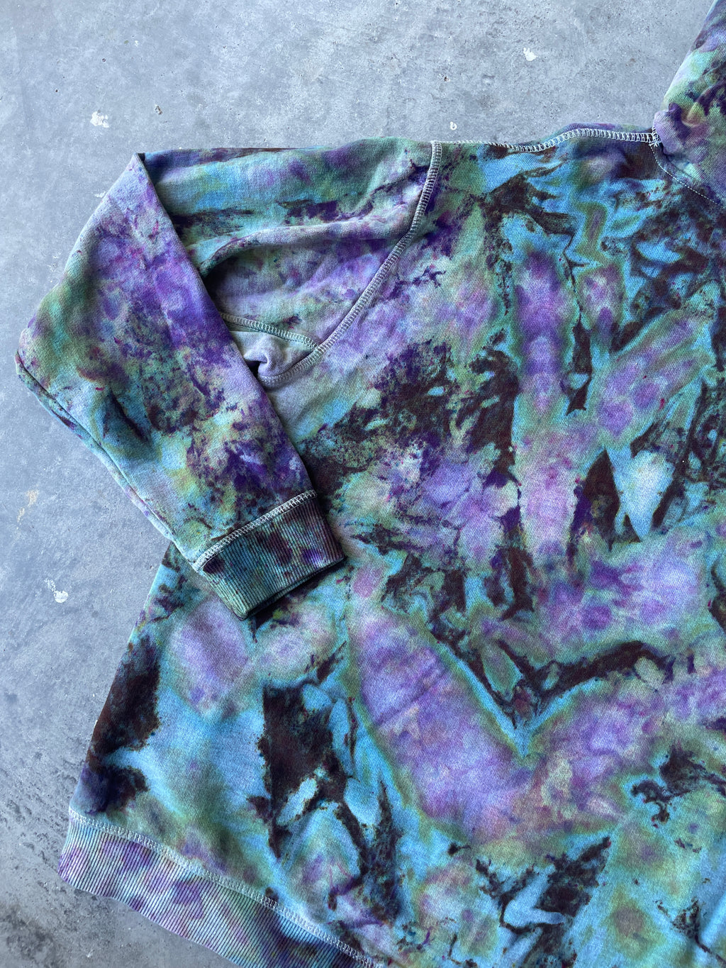 Ivy Park Galaxy Ice Dye Tie Dye Hoodie | One-of-a-Kind Blue and Purple Sweatshirt | Women's Medium